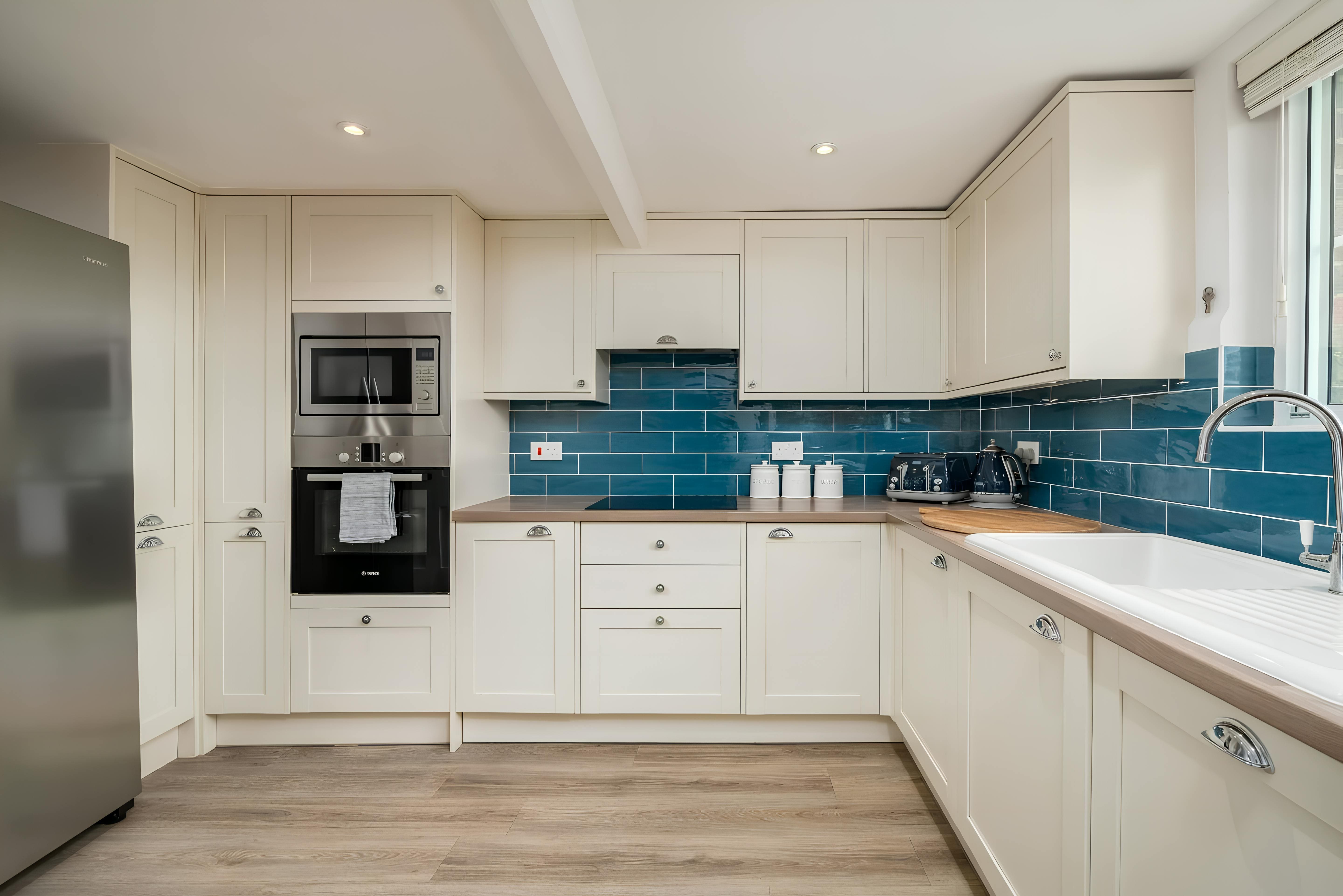 House Benington Hertfordshire: Charming 4-Bedroom Holiday Cottage with Private Garden, Hertfordshire