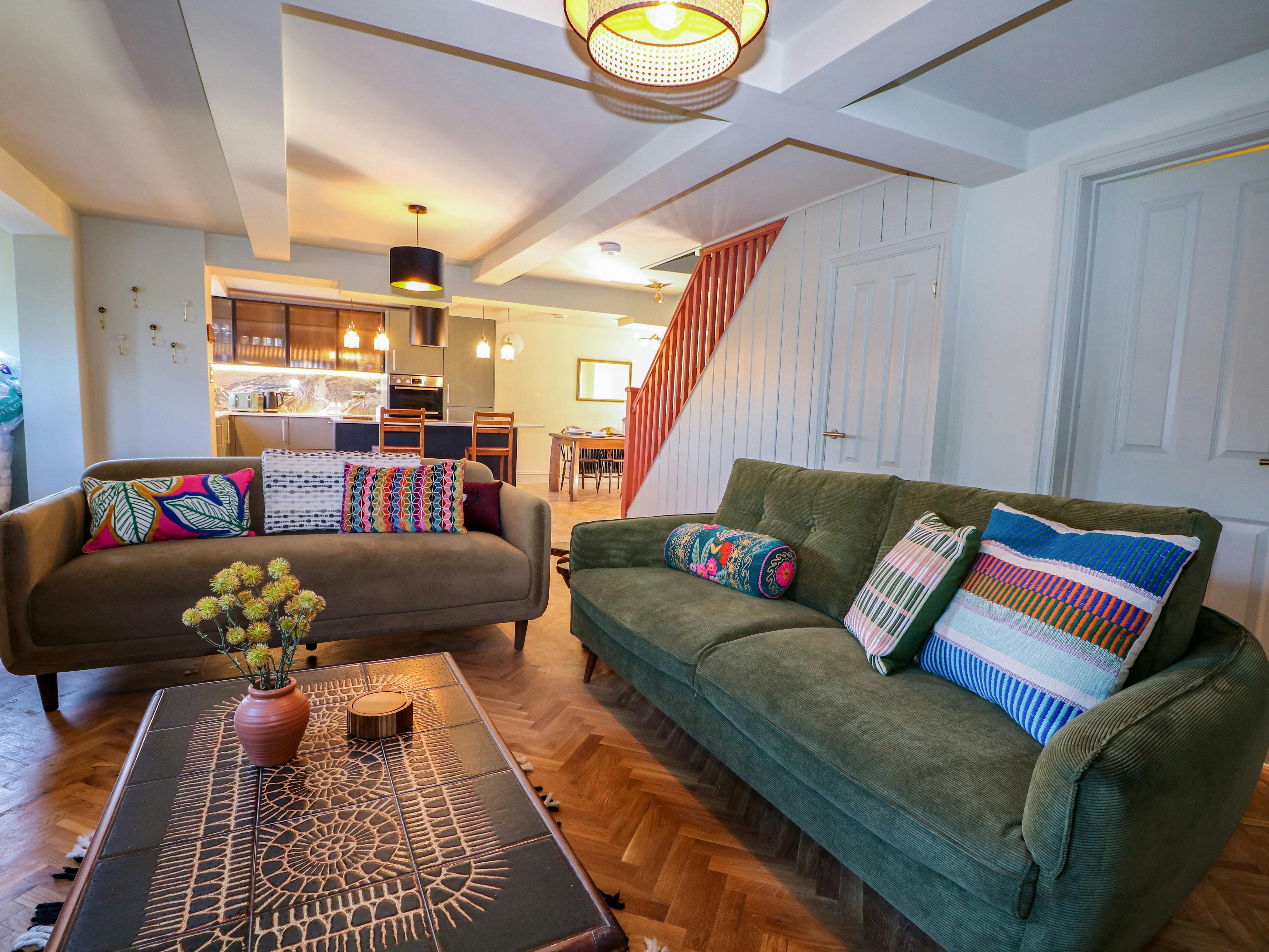 House Blackdown Tunbridge: Luxury 4-Bedroom House with Family-Friendly Features, Royal Tunbridge Wells