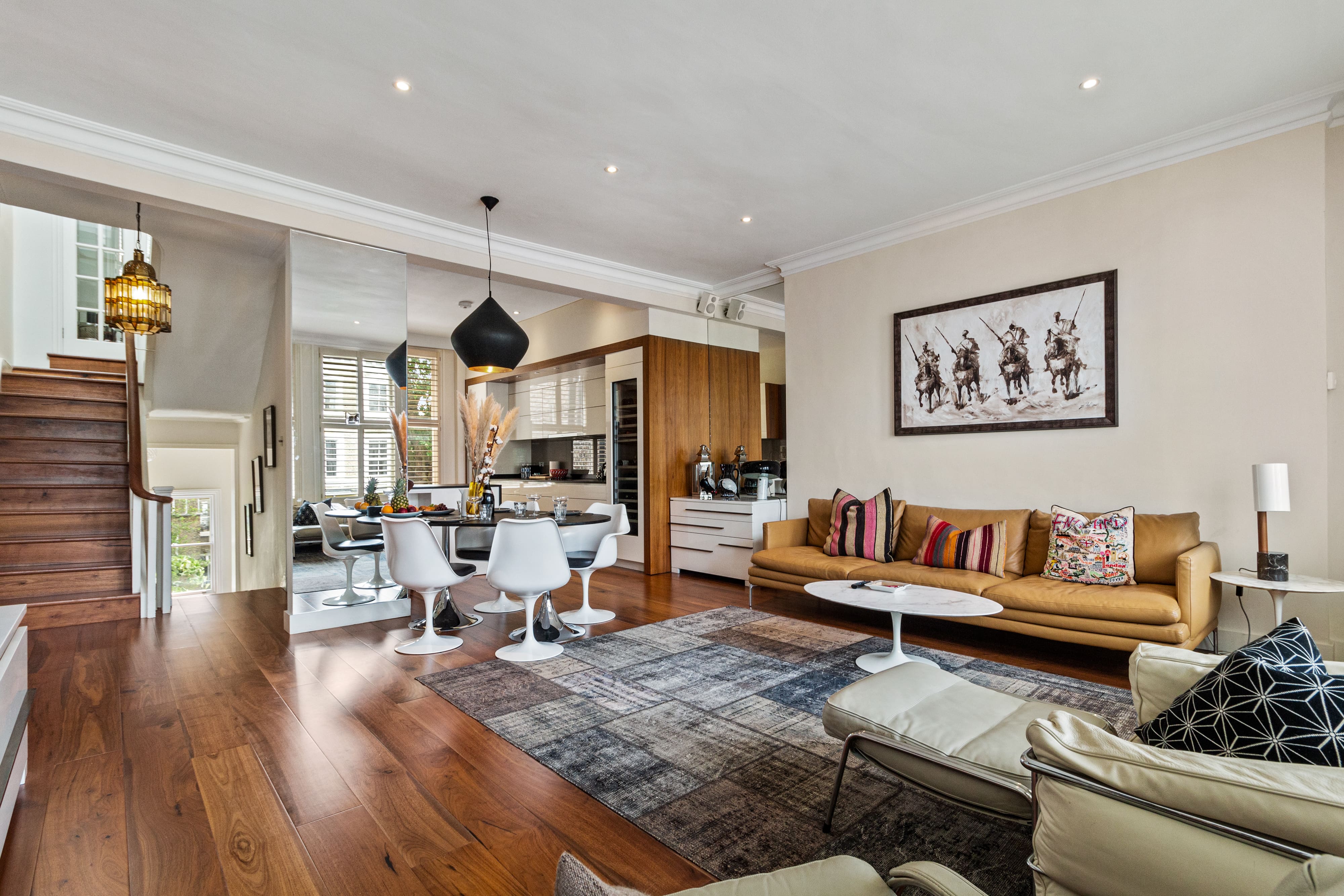 House Gloaming Lotts Road Chelsea: Stylish 3-Bedroom Apartment Rental with Terraces, Chelsea London