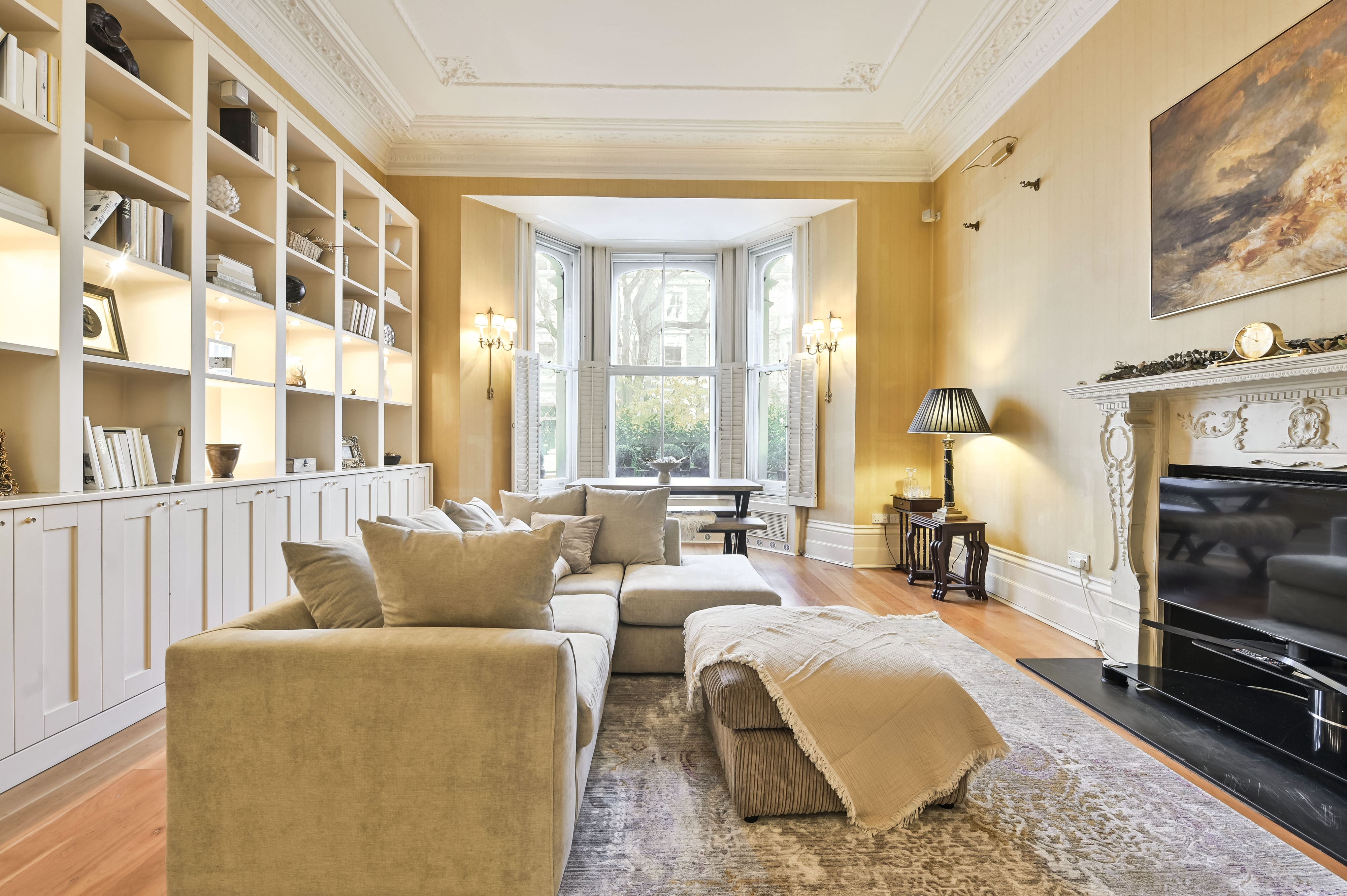 House Brompton Earl’s Court Earl’s Court 15: Charming 2-Bedroom Apartment Rental with Air Conditioning in Earl’s Court