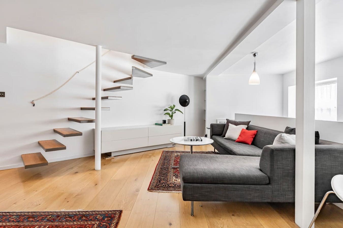 House Campden NottingHill: Chic 2-Bedroom Townhouse Rental with Private Rooftop Terrace, Notting Hill
