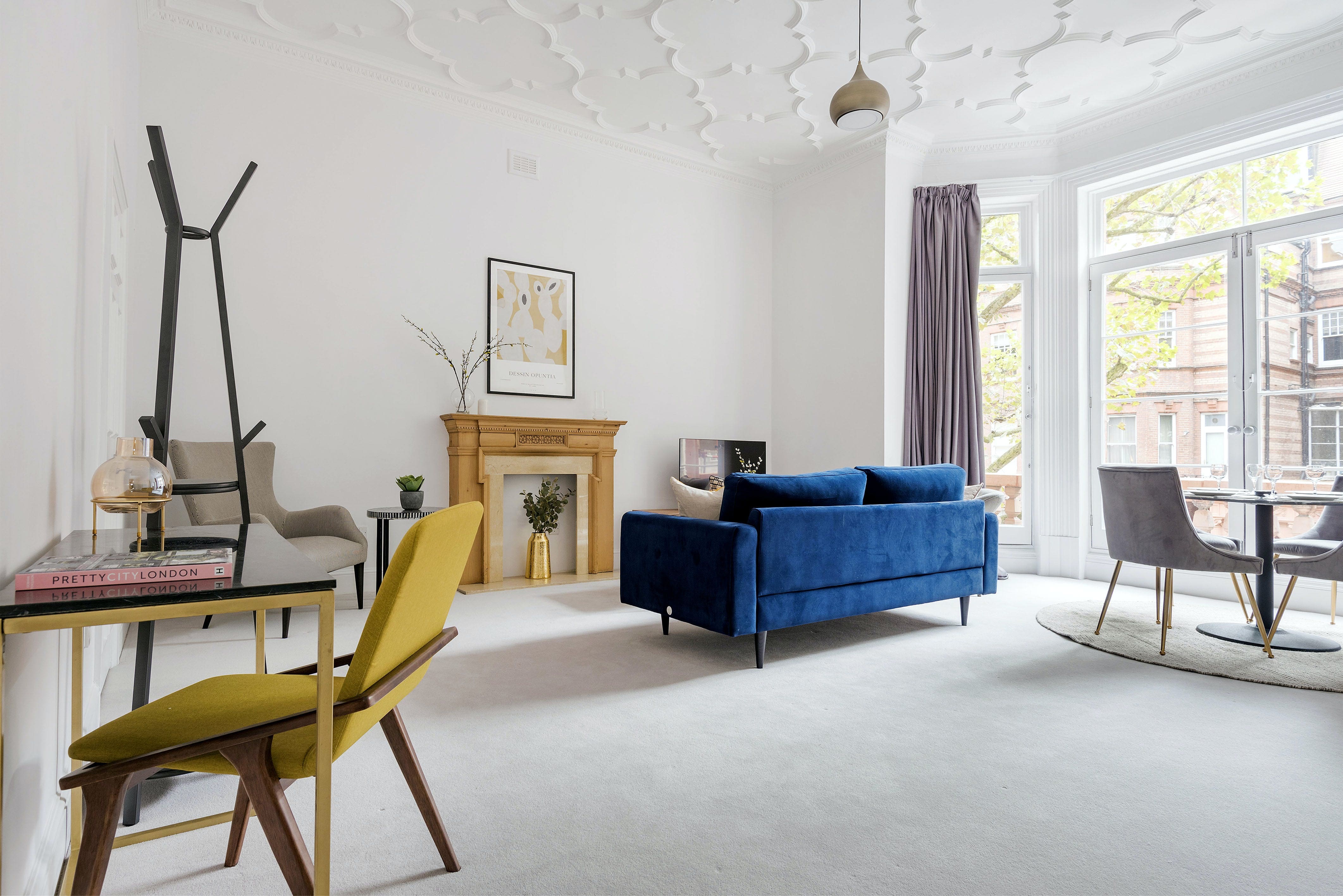 House Chesham Belgravia: Elegant 1-Bedroom Apartment with Air Conditioning in Belgravia, London
