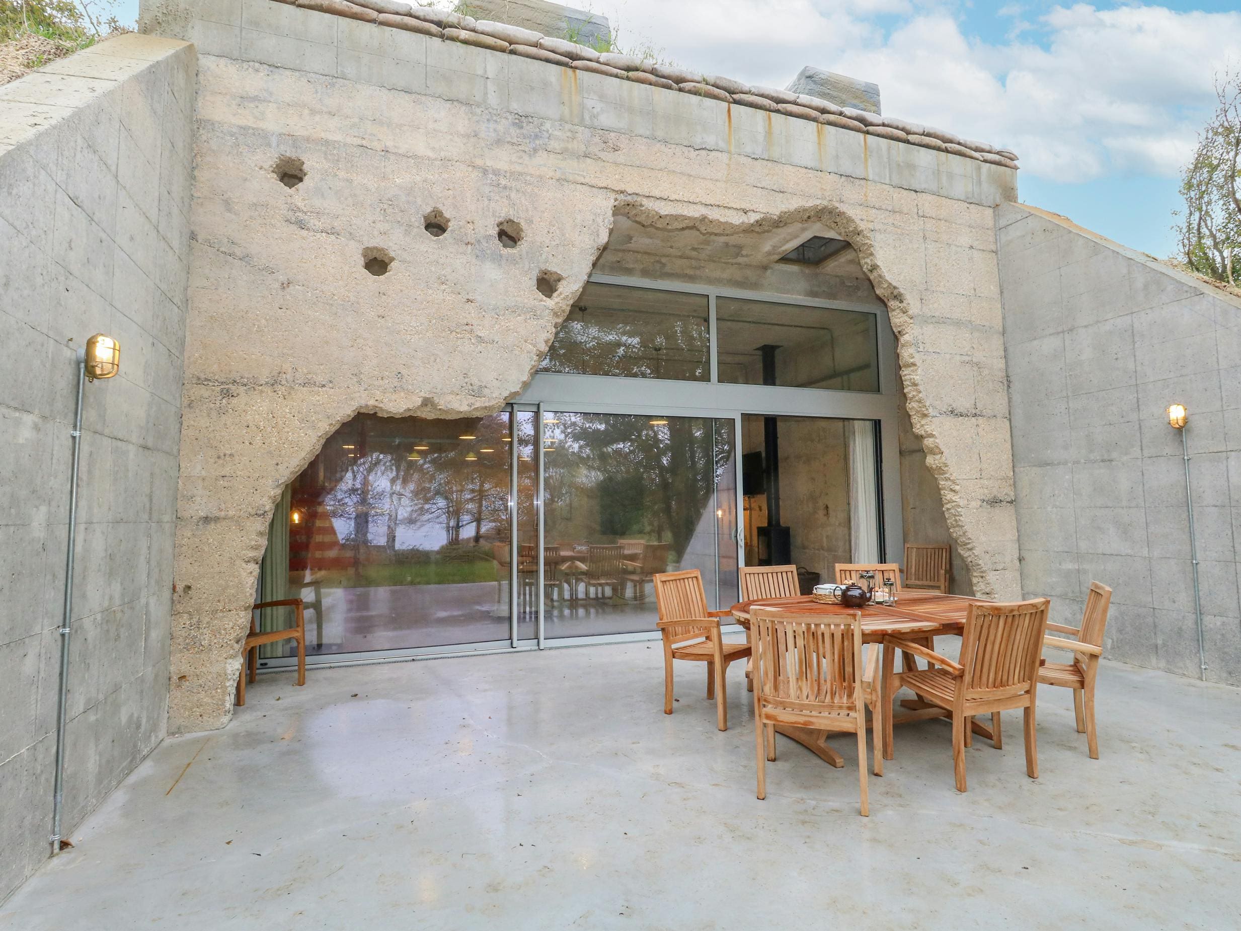 House Helm Chiswell Weymouth: Luxury 3-Bedroom House with Seaviews and Countryside, Weymouth