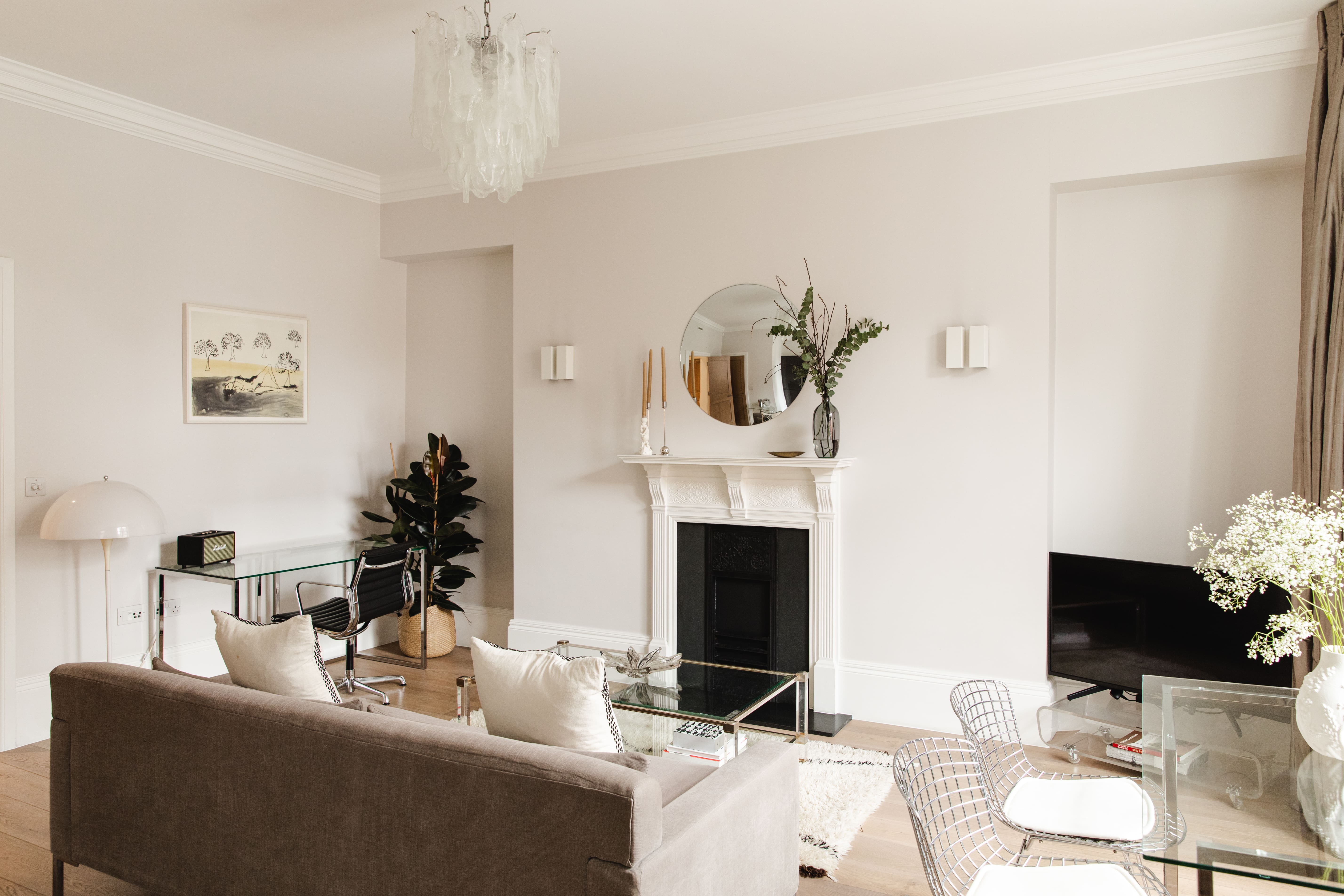 House Gloaming Lisson Marylebone-843542: Elegant 1-Bedroom Apartment Rental with Family-Friendly Features, Marylebone London