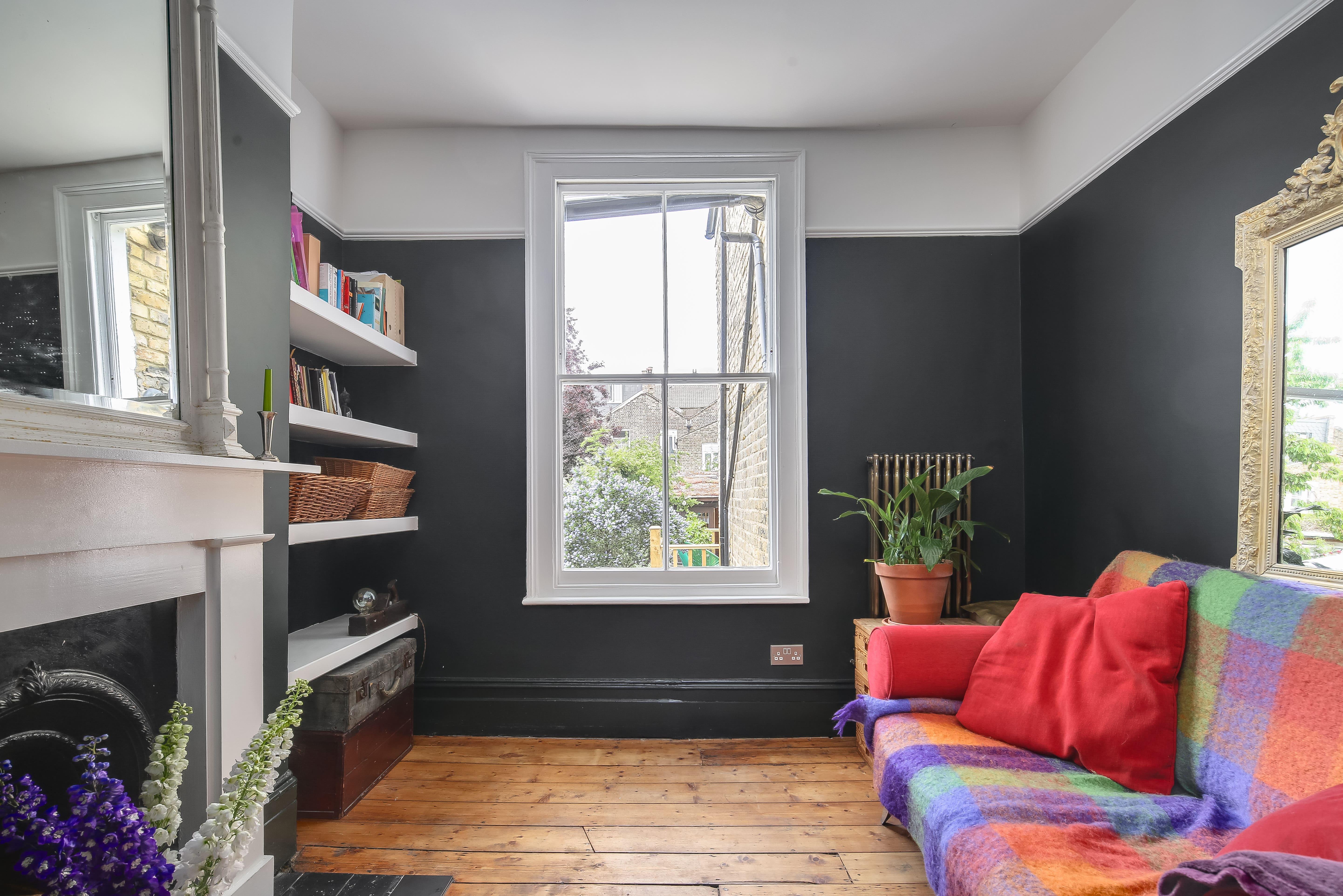 House Clapton Hackney: Spacious 4-Bedroom Apartment with Sauna and Terrace, Hackney London