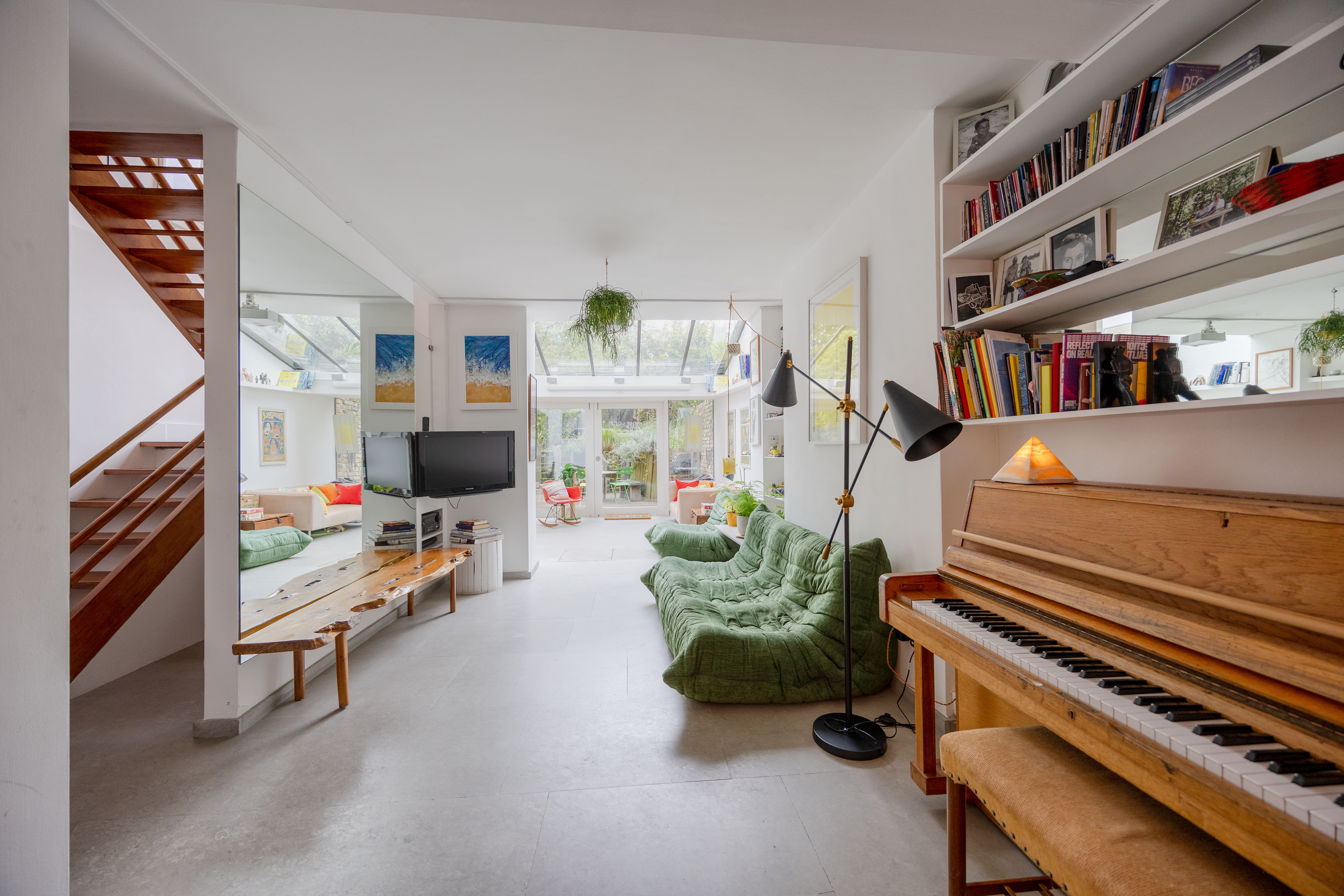 House Clerkenwellia Clerkenwell: Charming 2-Bedroom Family-Friendly Apartment Rental Clerkenwell London