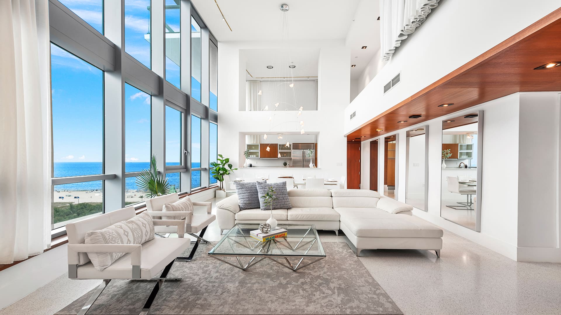 Villa Levante Palm Island Miami Beach: Luxury 2-Bedroom Townhouse with Seaview and Pool, Miami Beach