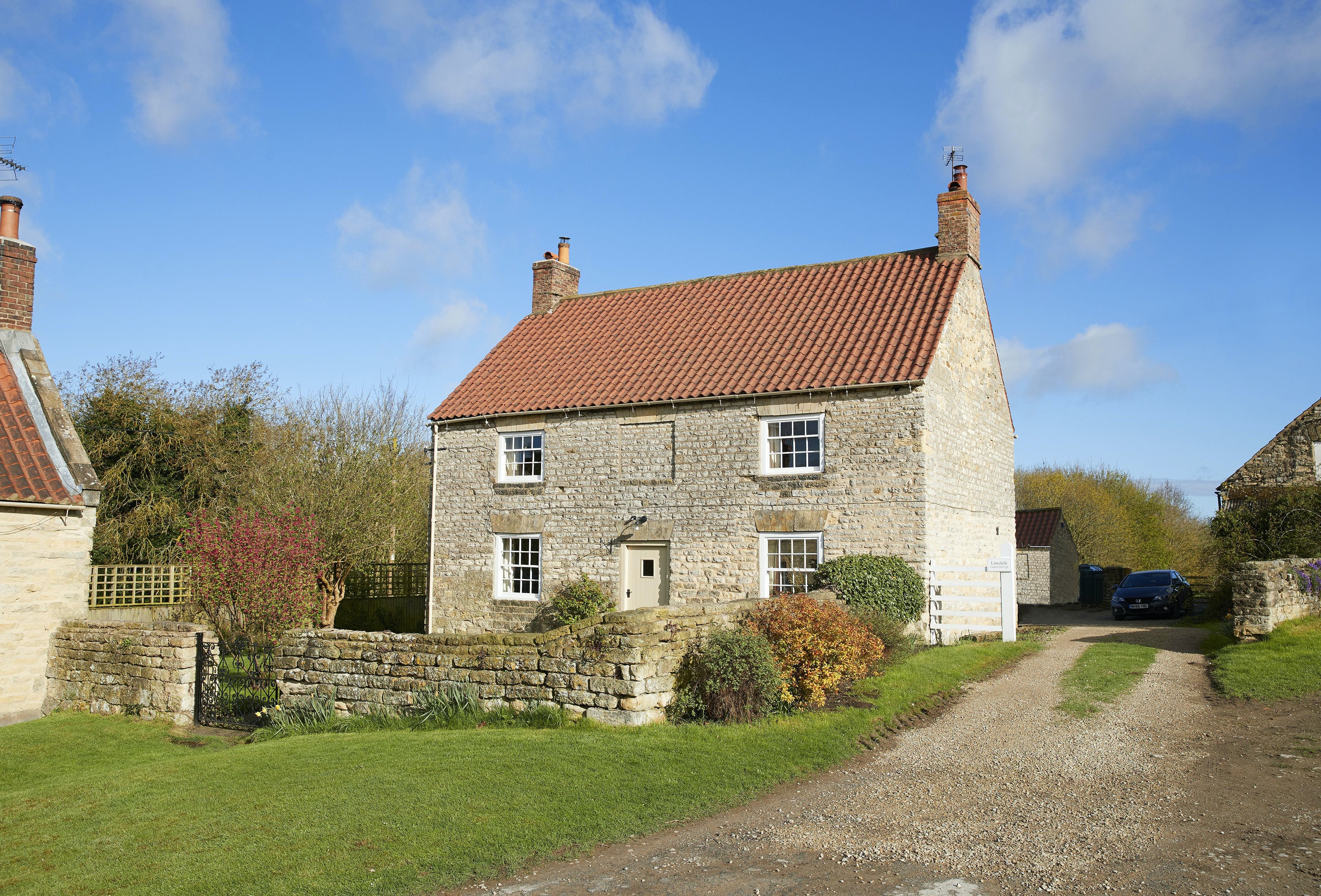 House Coggleshaw Pickering: Luxury 3-Bedroom House with Garden and Wood-Burning Stoves, Pickering
