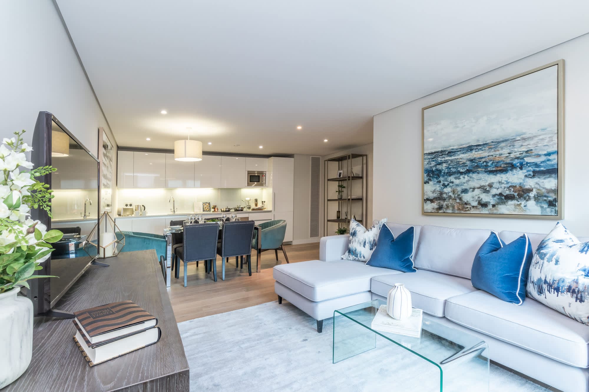 House Colonnade Paddington: Stylish 3-Bedroom Townhouse Rental with Family-Friendly Features, Paddington