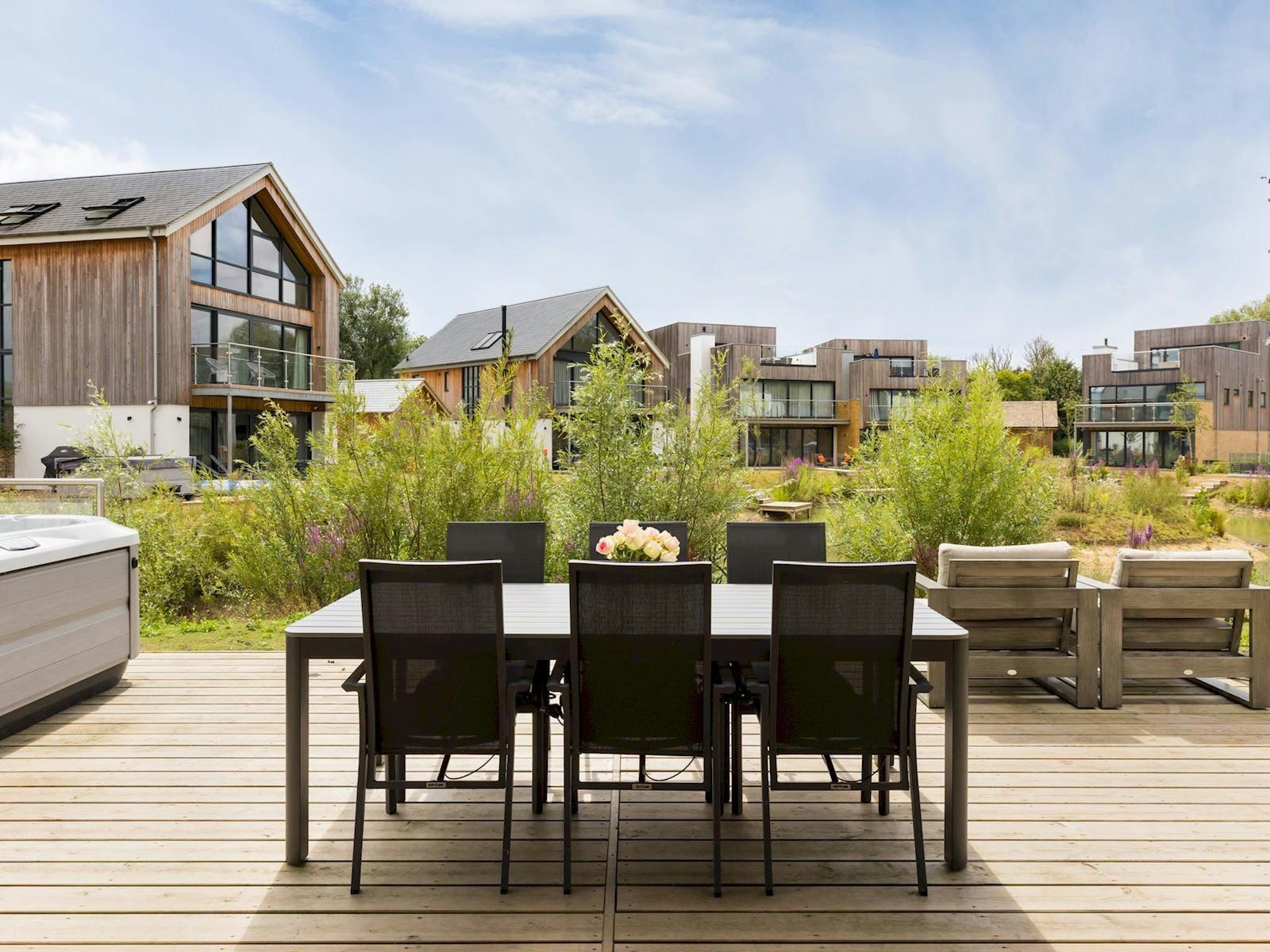 House Lysias Blunsdon Cricklade: 4-Bedroom Luxury House with Hot Tub, Cricklade