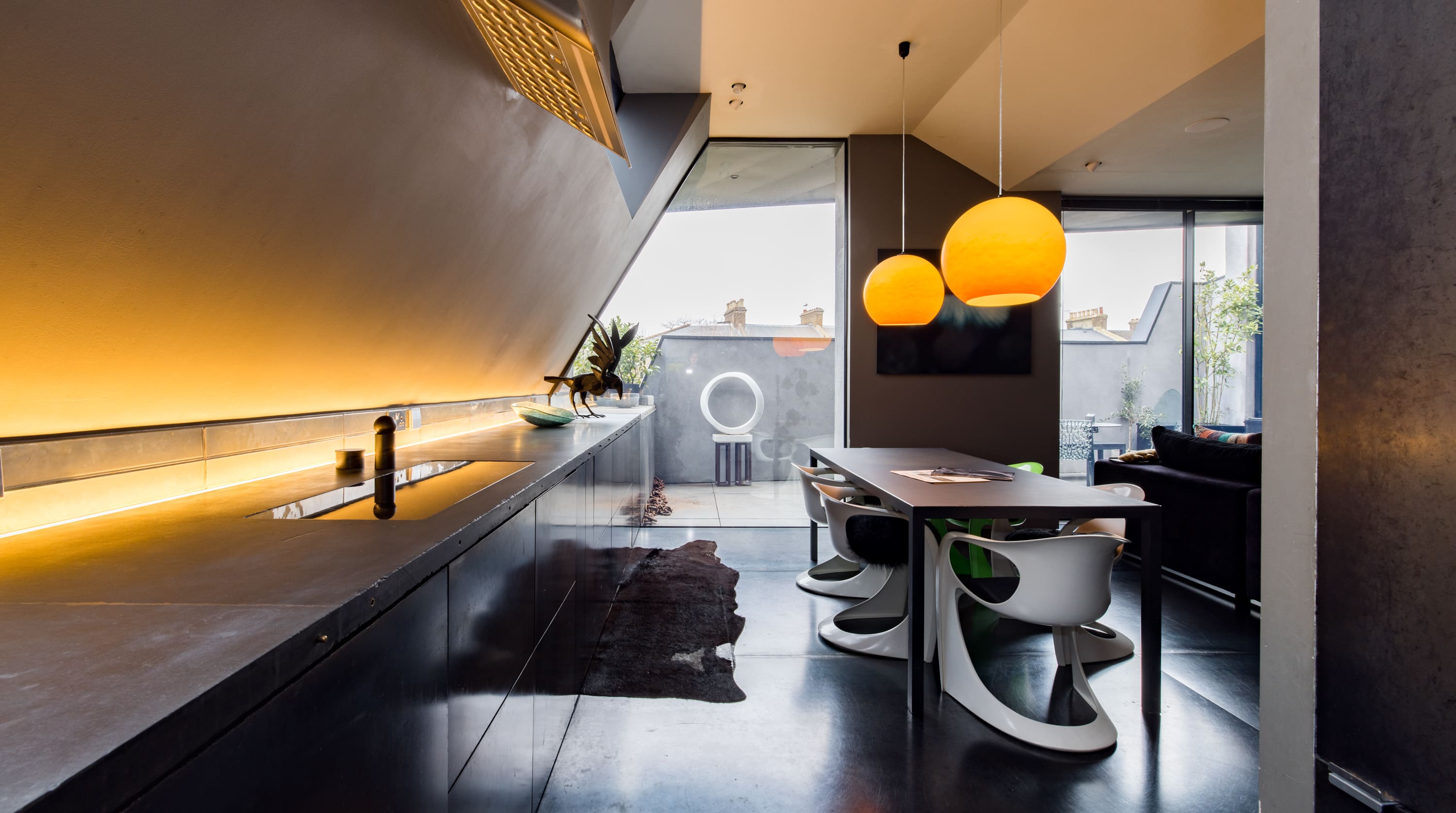 House Crofton Brockley: Luxury 2-Bedroom House with Hot Tub and Studio Suite, Brockley London