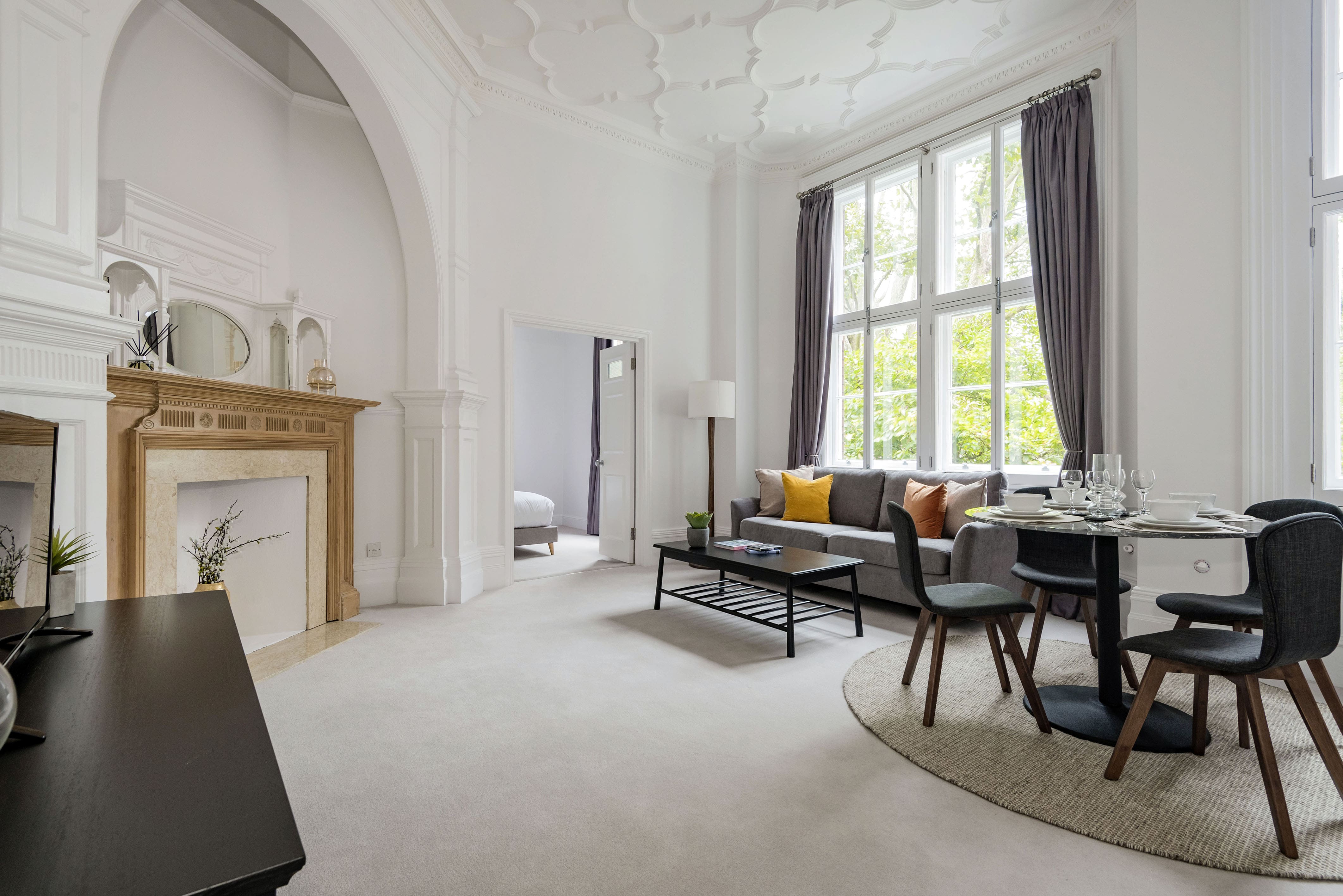 House Gloaming Eaton Belgravia-830956: Chic 1-Bedroom Apartment Rental with Family-Friendly Features, Belgravia London
