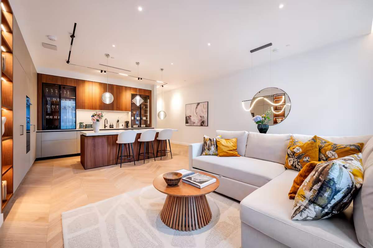 House Gloaming Tottenham Fitzrovia: Stylish 2-Bedroom Luxury Apartment with Central Location, Fitzrovia