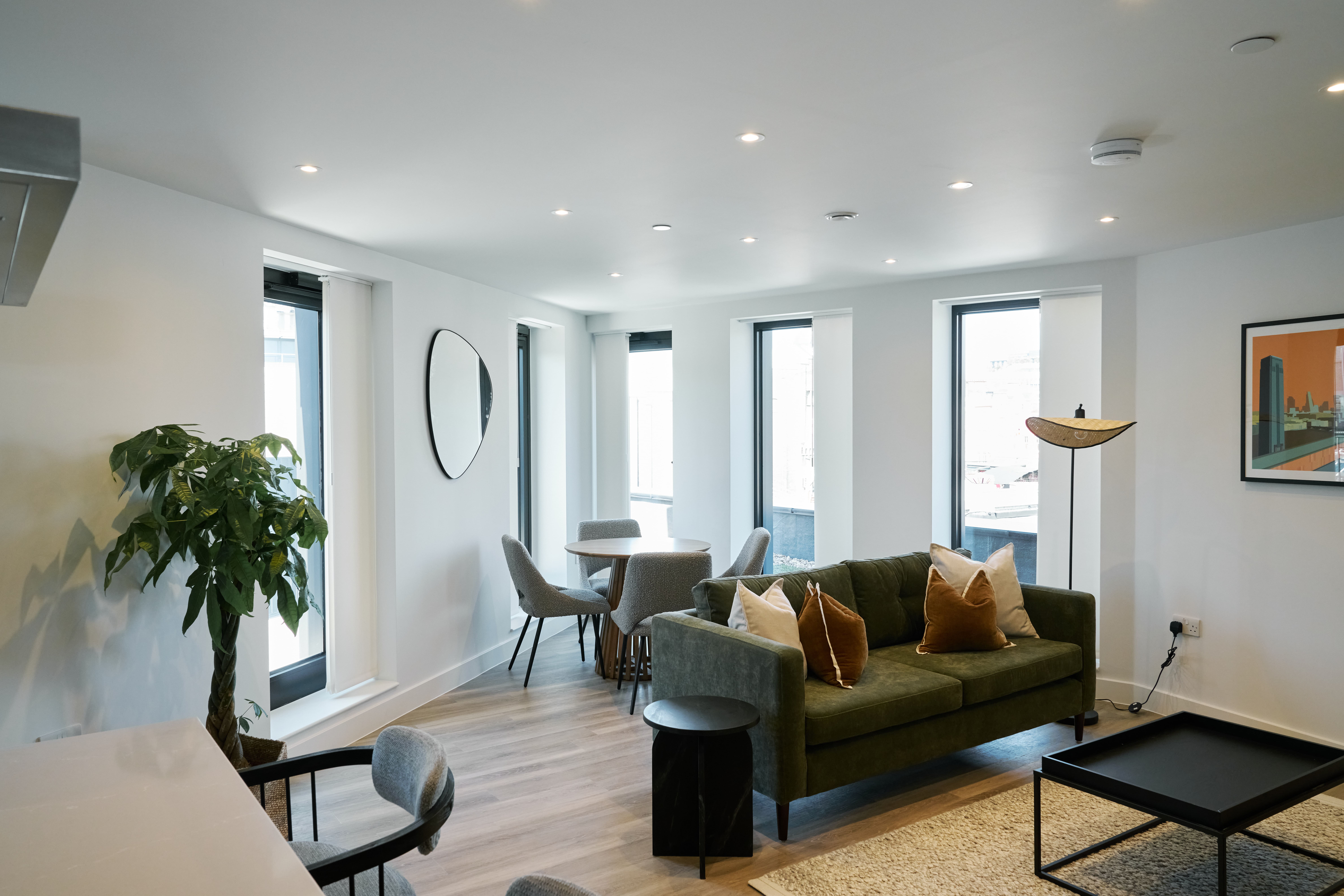 House Gloaming Regent Square Kings Cross: Contemporary 2-Bedroom Apartment Rental with Family Friendly Features, Kings Cross