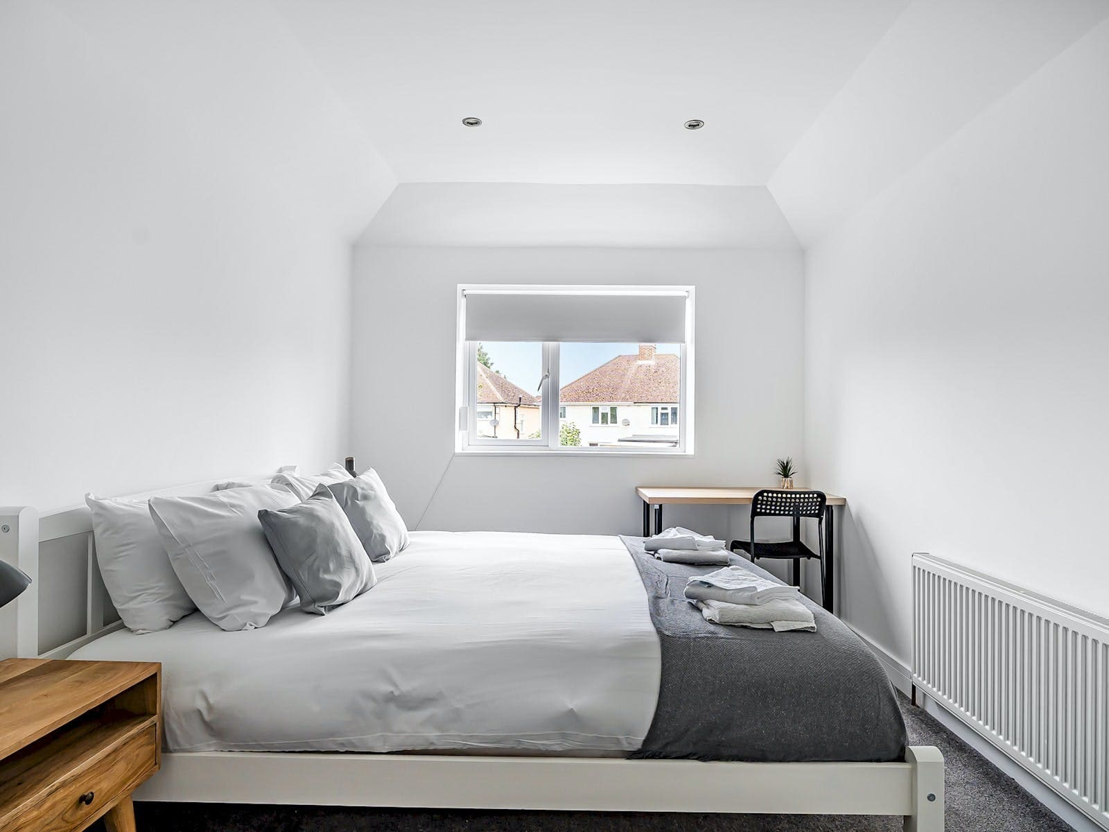 House Hinksey Oxford: Spacious 4-Bedroom Apartment Rental with Family Features in Oxford