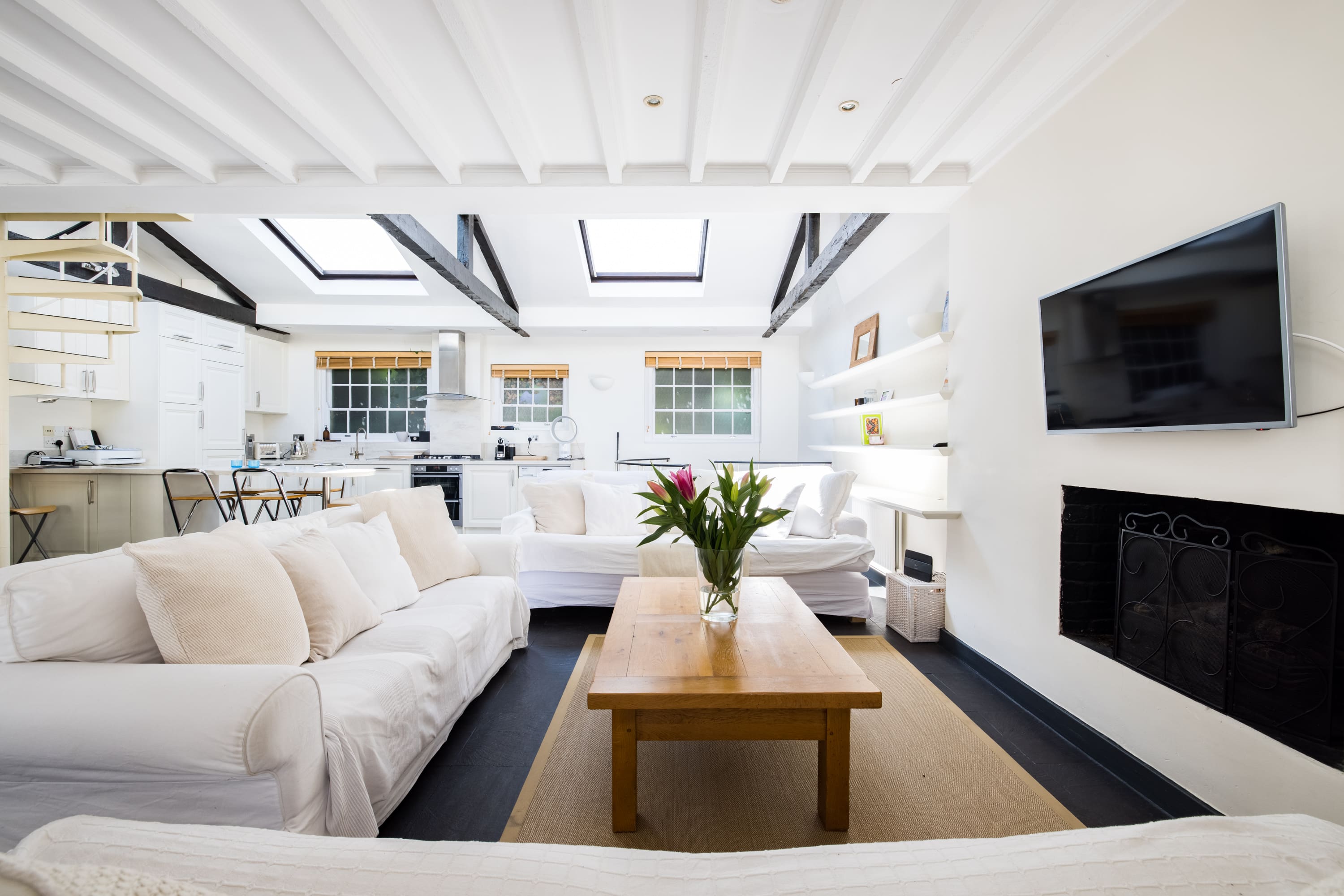 House Holland Park Holland Park: Luxury 2-Bedroom Apartment with Private Terrace and BBQ, Holland Park