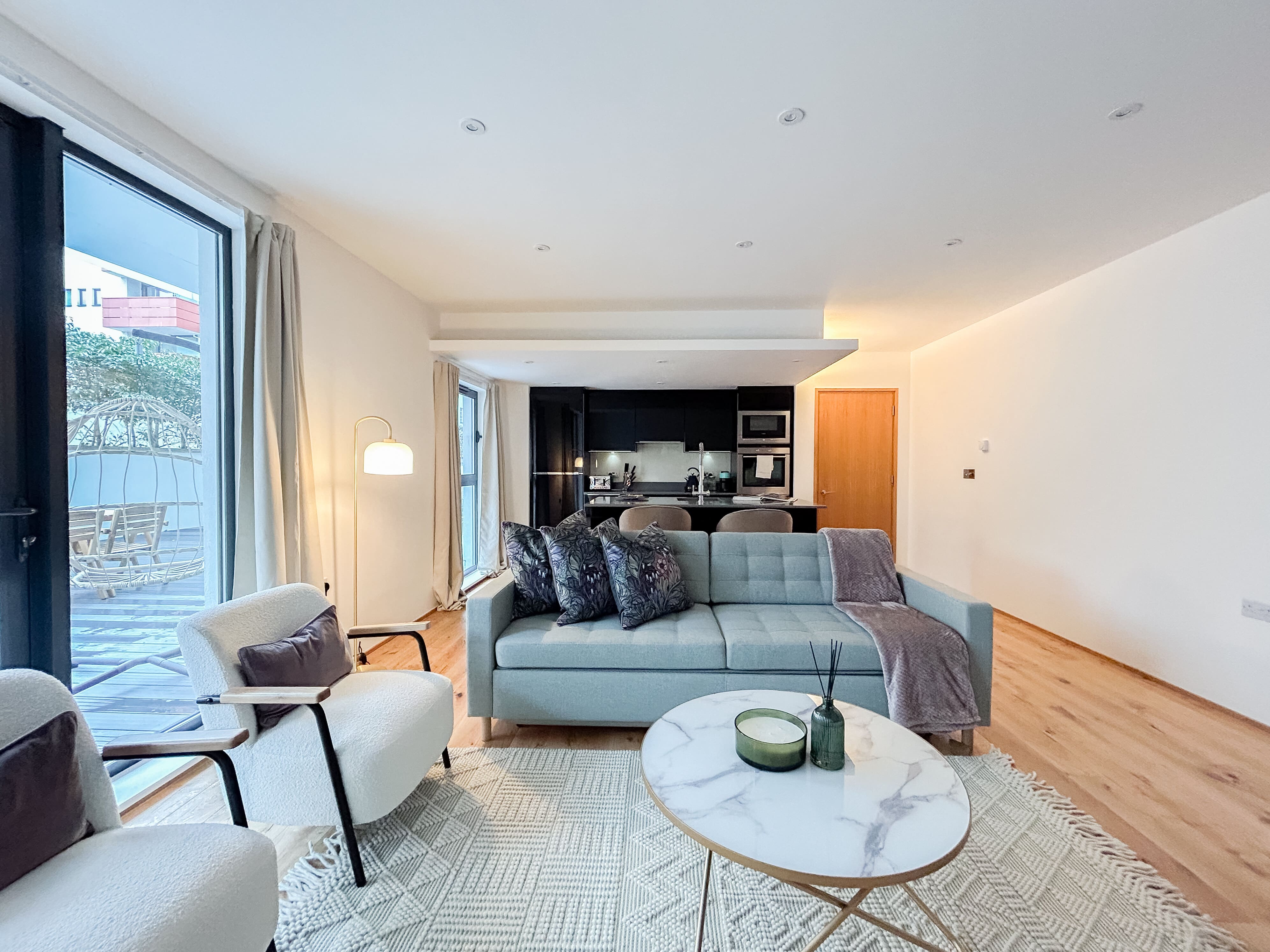 House Vesper Kensal Rise Ladbroke Grove: Modern 2-Bedroom Apartment with Terrace and Parking, Ladbroke Grove