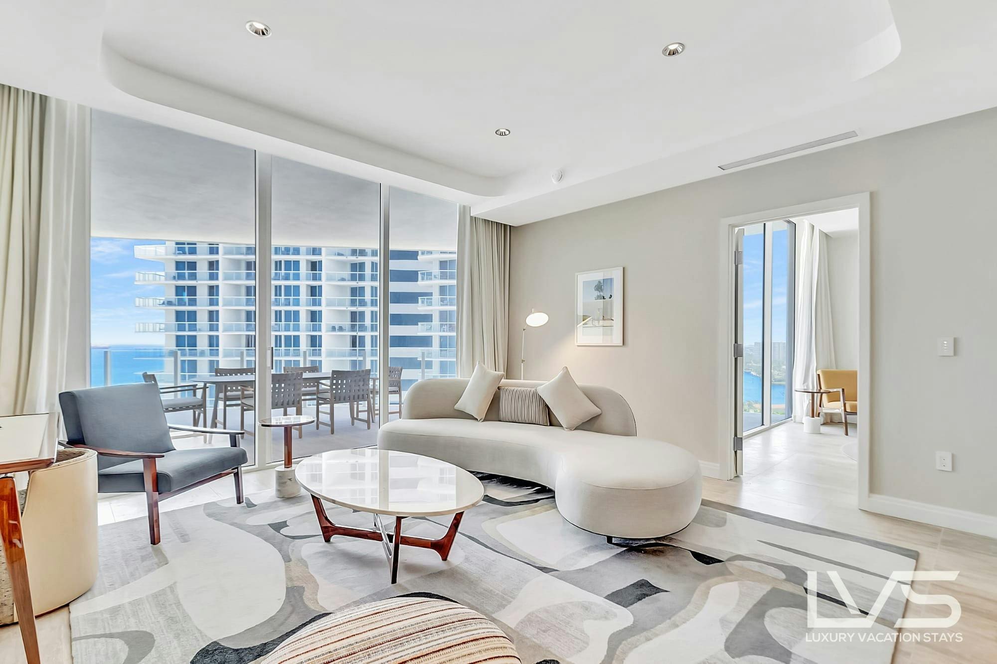 Villa Boreas Coral Ridge Las Olas Isles-783036: Luxury 2-Bedroom Apartment with Ocean Views, Las Olas Isles