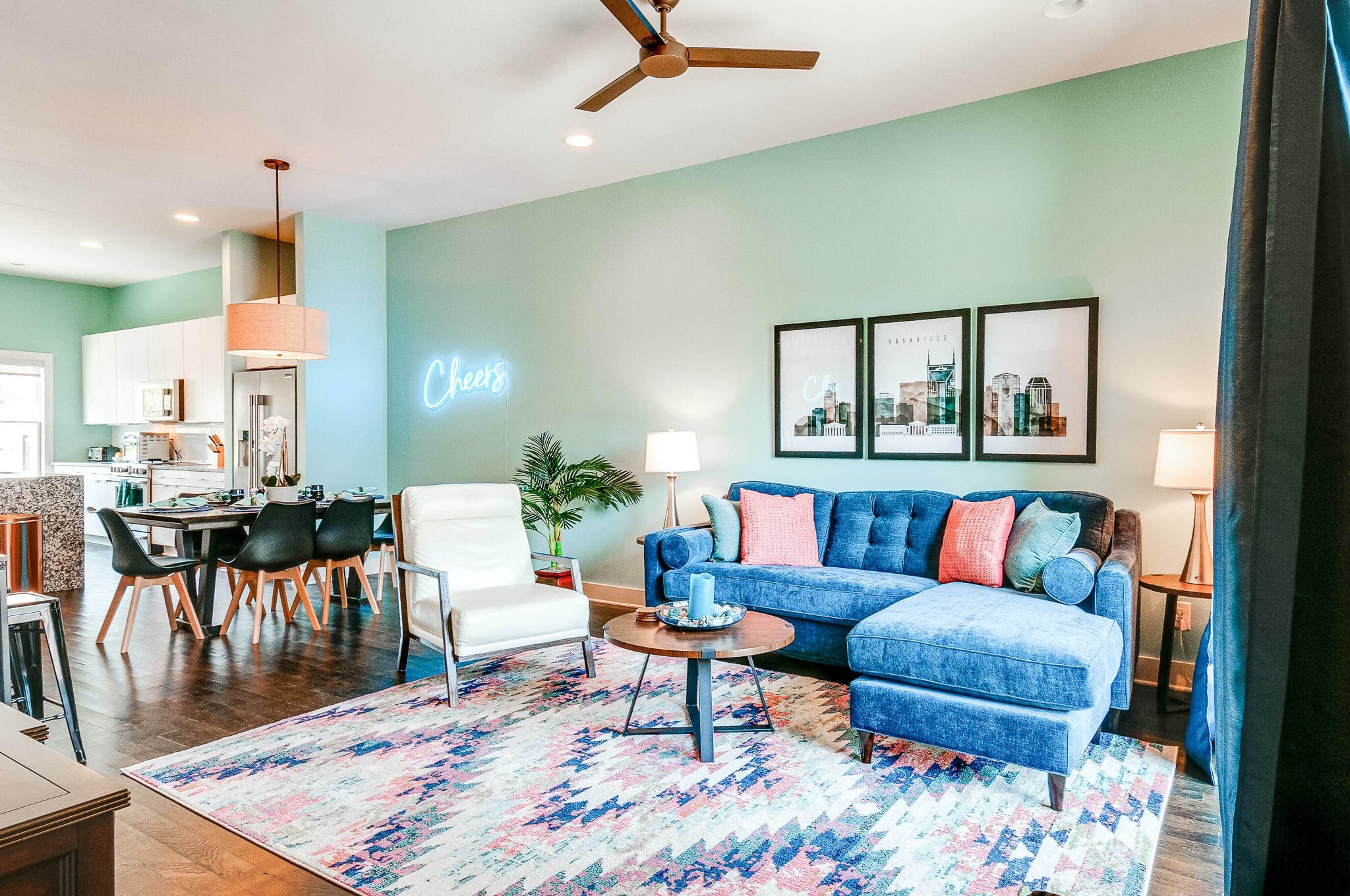 House McKissack Nashville: Spacious 3-Bedroom Apartment Rental with Air Conditioning, Nashville-Davidson