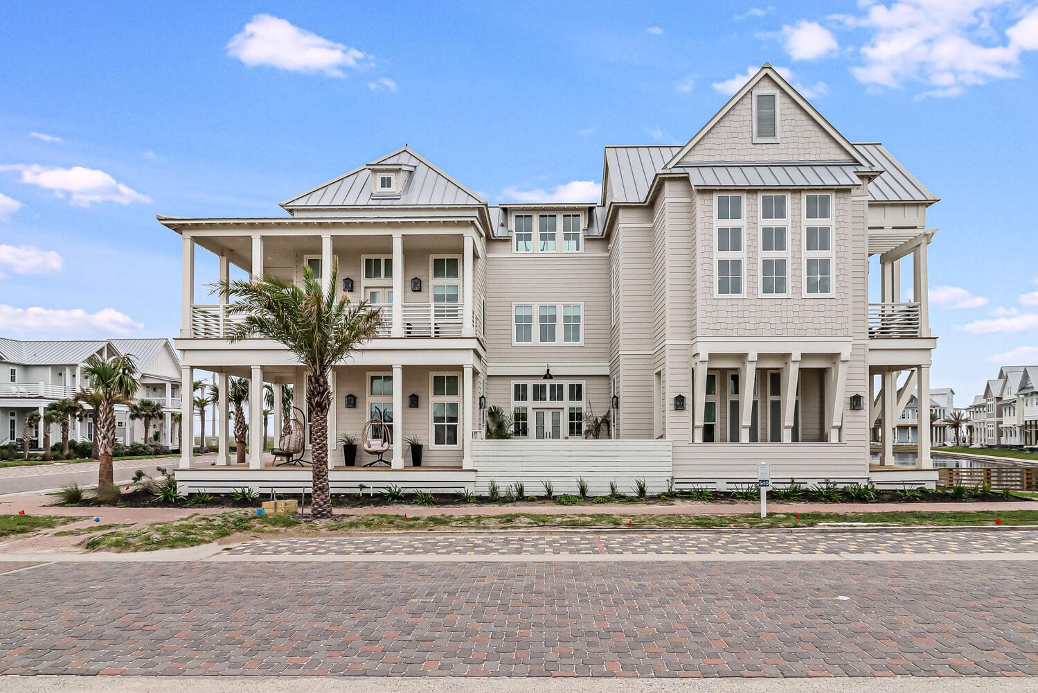 House Mesquite Corpus Christi: Luxury 4-Bedroom Villa with Private Pool, Nueces County