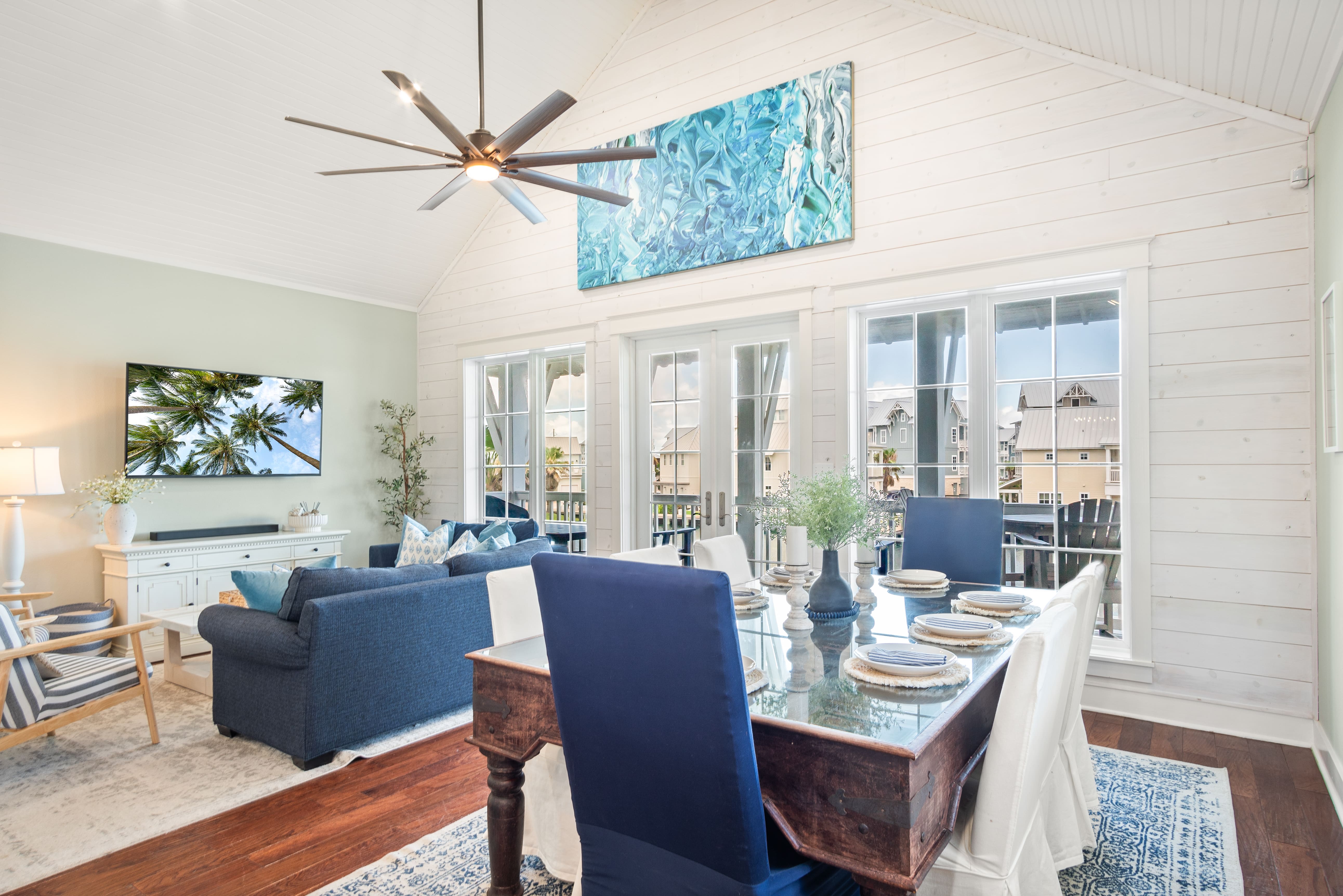 Villa Levante Oso Bay Texas: Spacious 4-Bedroom Villa with Stunning Lake and Seaview, Nueces County