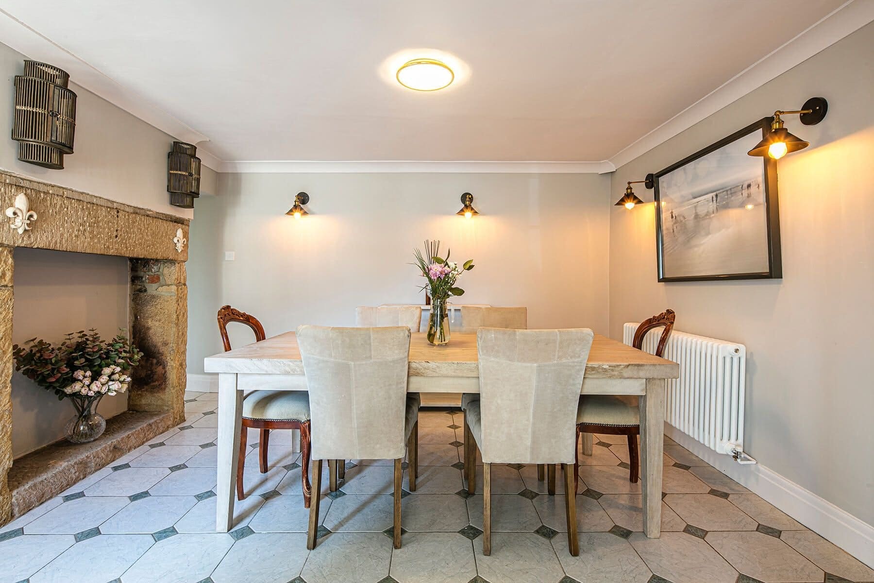 House Monsal Bakewell: Charming 2-Bedroom Apartment Rental with Garden in Derbyshire