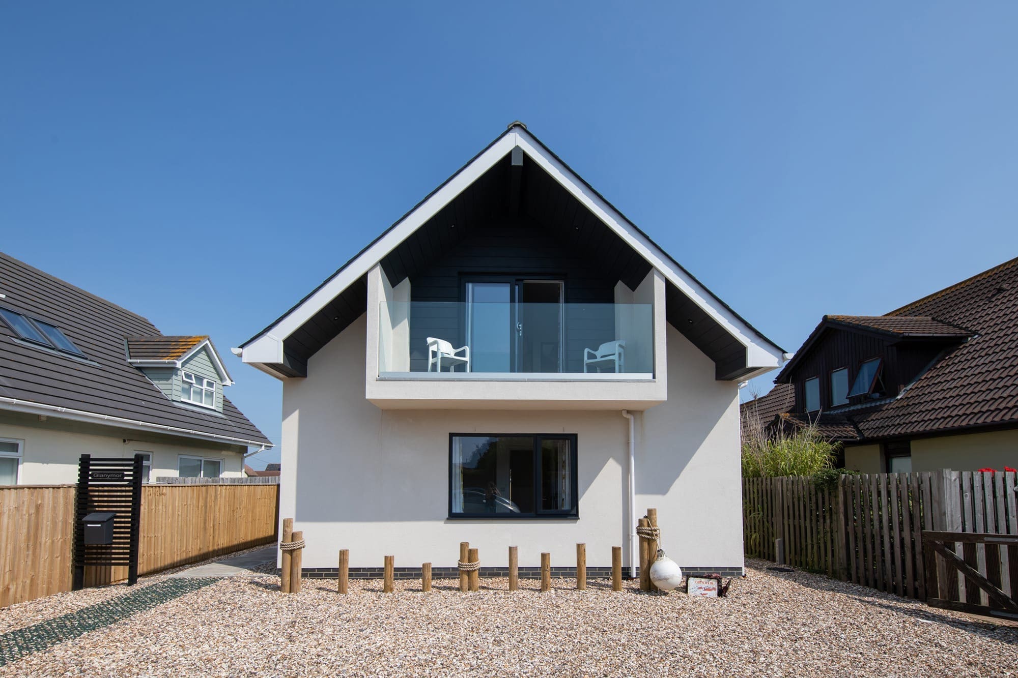 House Owers Selsey: Charming 3-Bedroom Apartment with Sea Views and BBQ, Selsey