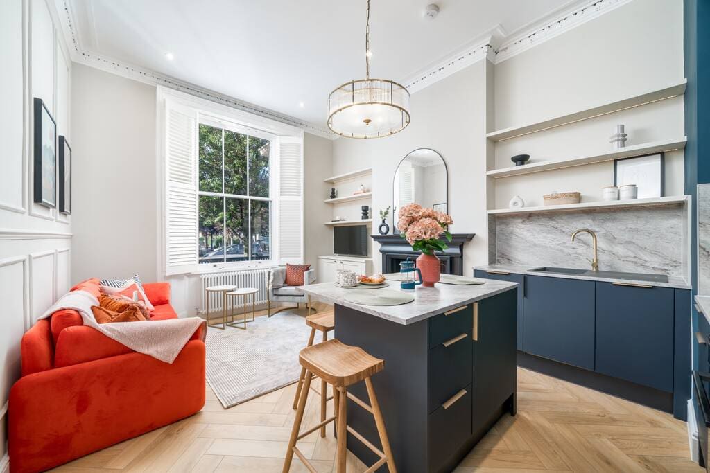 House Pimlico Vauxhall: Charming 2-Bedroom Family-Friendly Apartment Rental Pimlico London