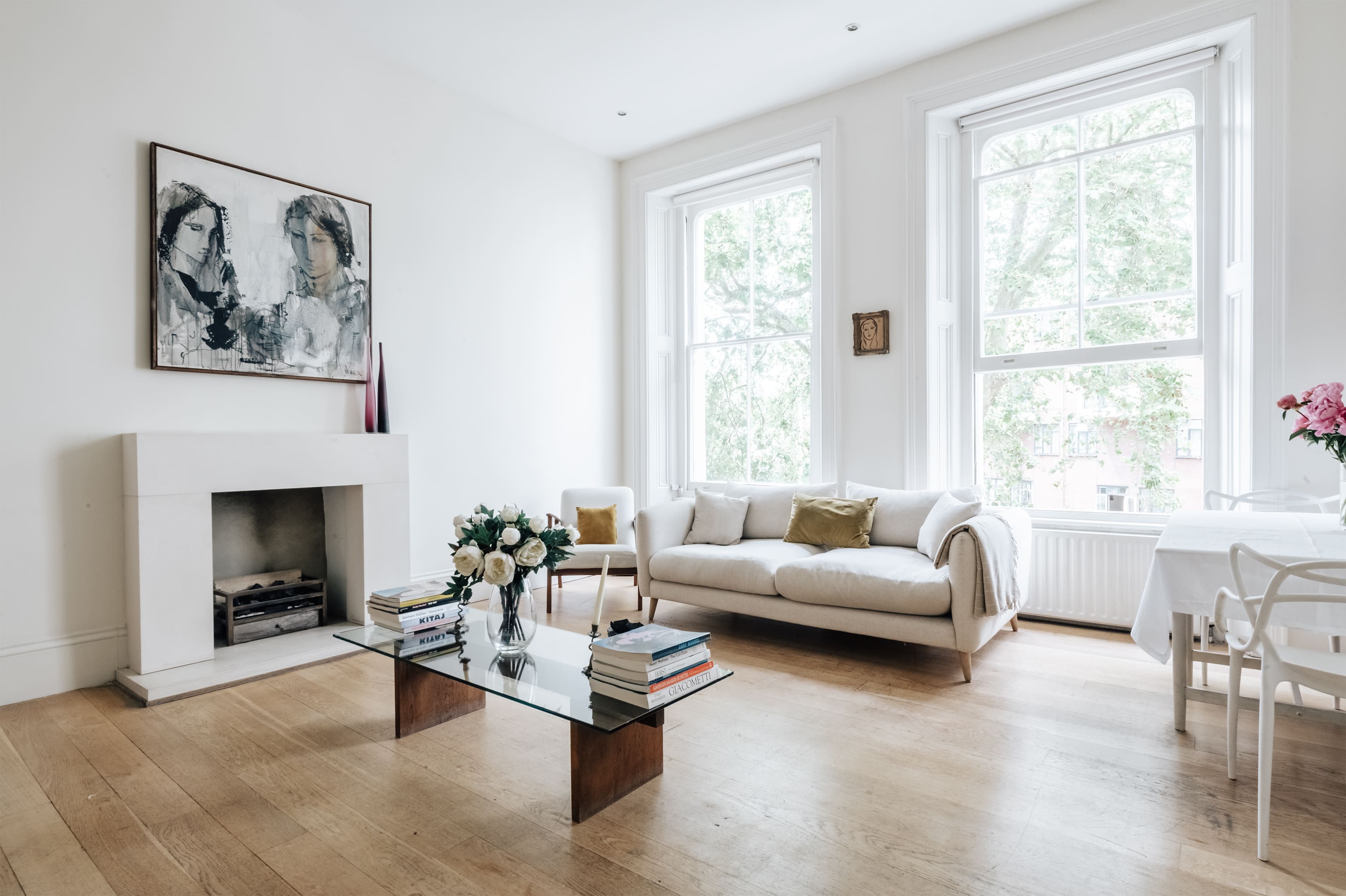 House Gloaming Lancaster Bayswater: Stylish 2-Bedroom Apartment Rental Bayswater with Family-Friendly Features, London