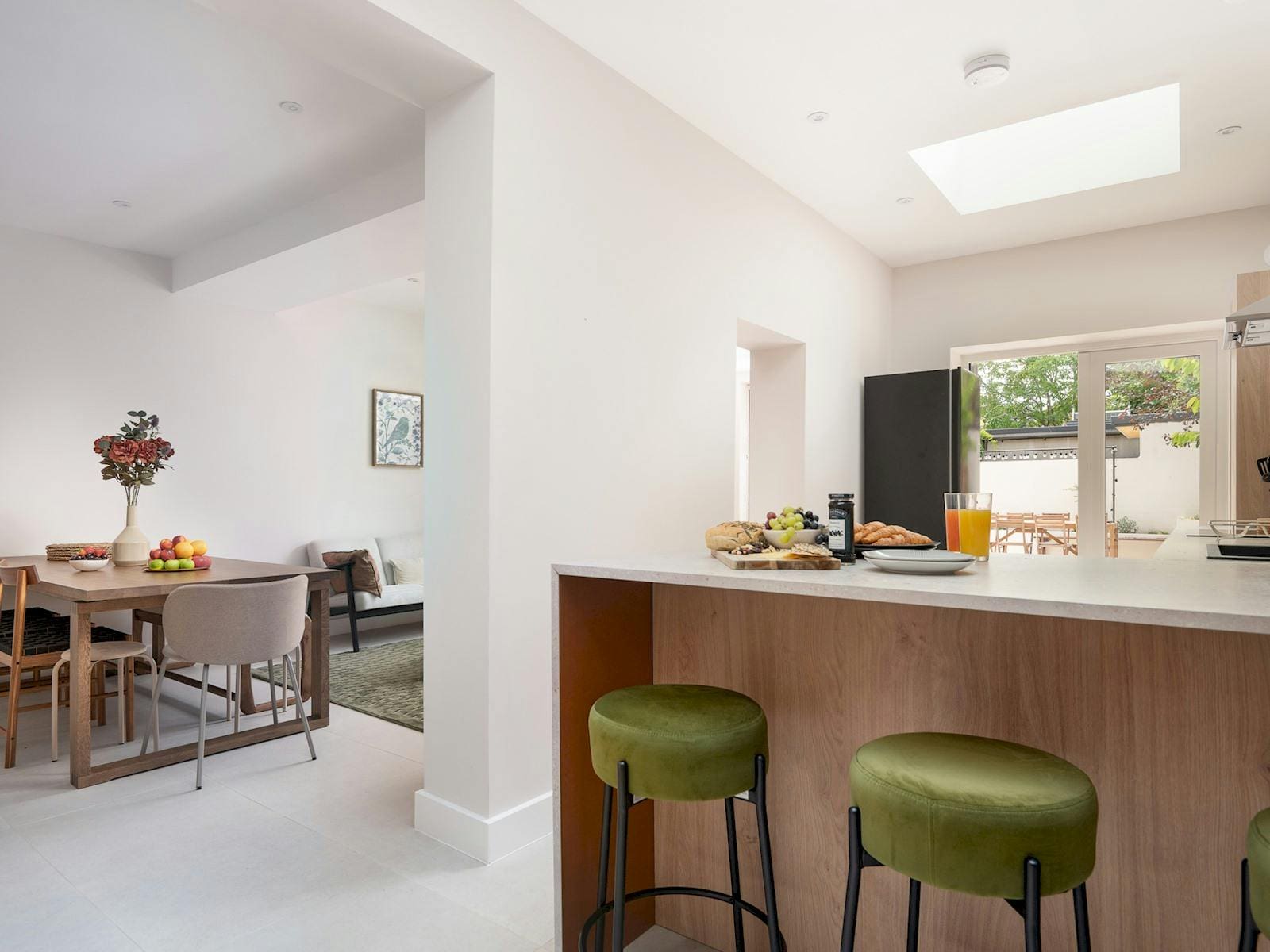 House Lysias Boars Hill Oxford: Spacious 5-Bedroom Townhouse Rental with Family Amenities, Oxford