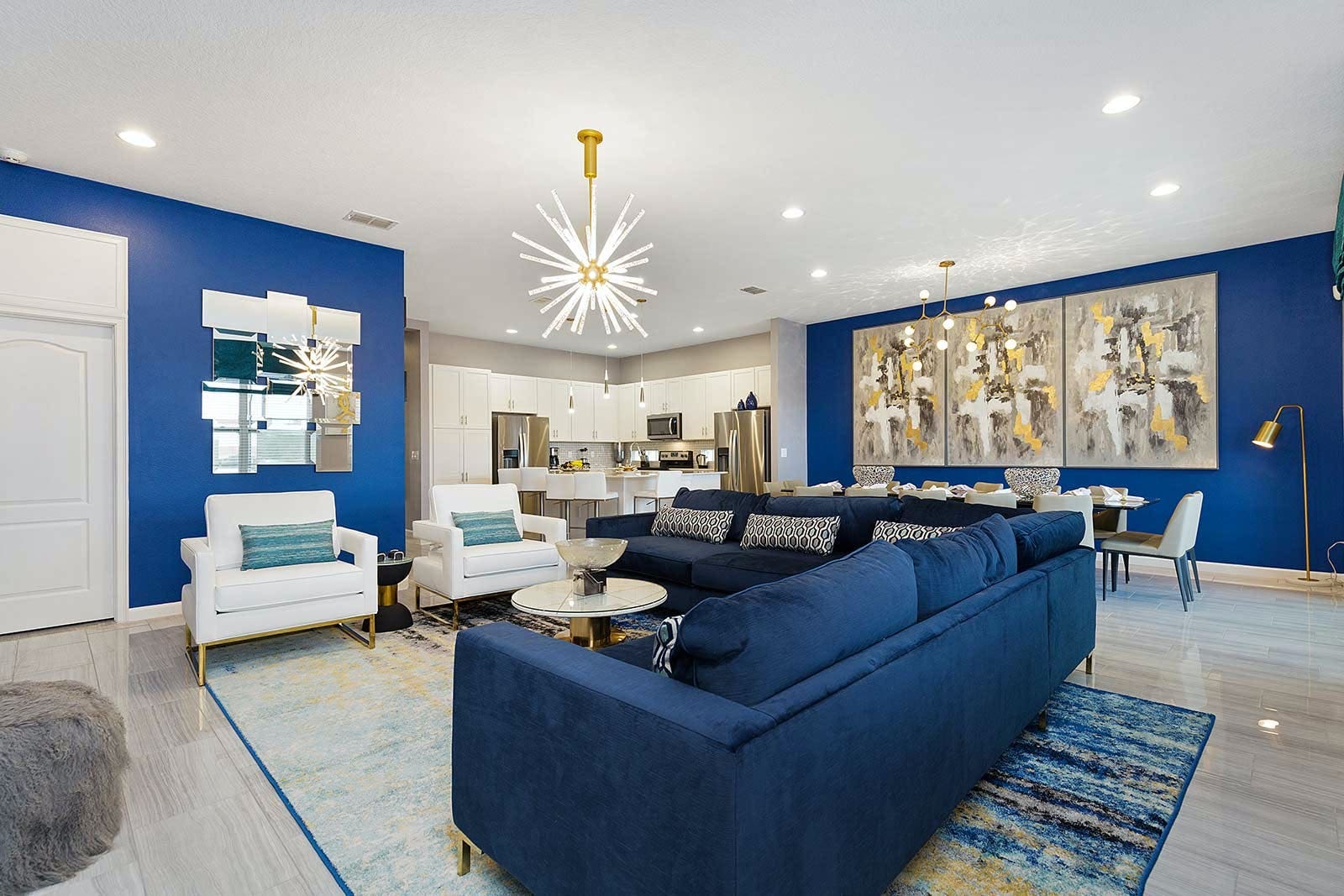 Villa Safira Lake Wales Florida: Spacious 10-Bedroom Luxury Villa with Pool and Gym, Polk County