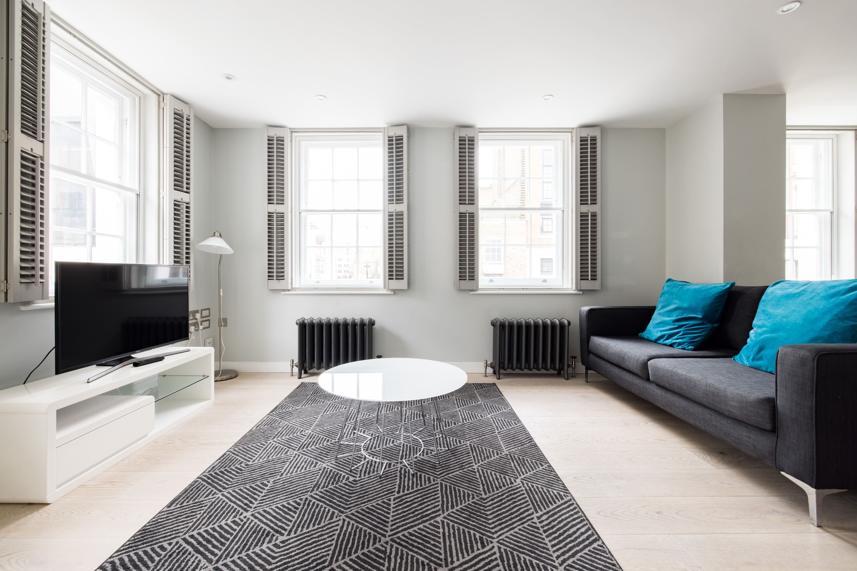 House Gloaming Bedfordbury Covent Garden-852812: Stylish 1-Bedroom Apartment with Luxury Features, Apartment Rental Covent Garden