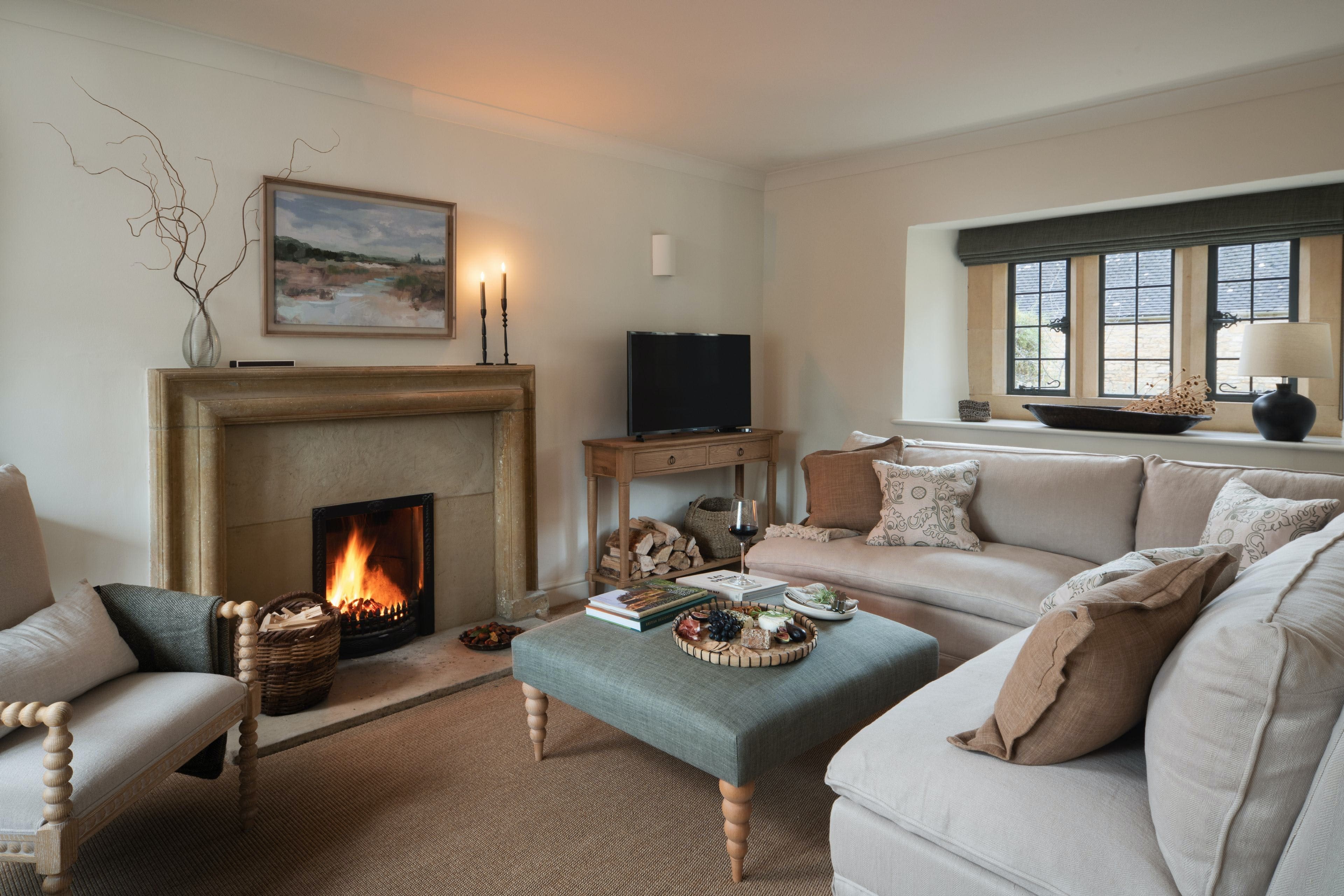 House Slaughter Bourton-on-the-Water: Charming 1-Bedroom Cottage Rental with Two Bathrooms in Bourton-on-the-Water