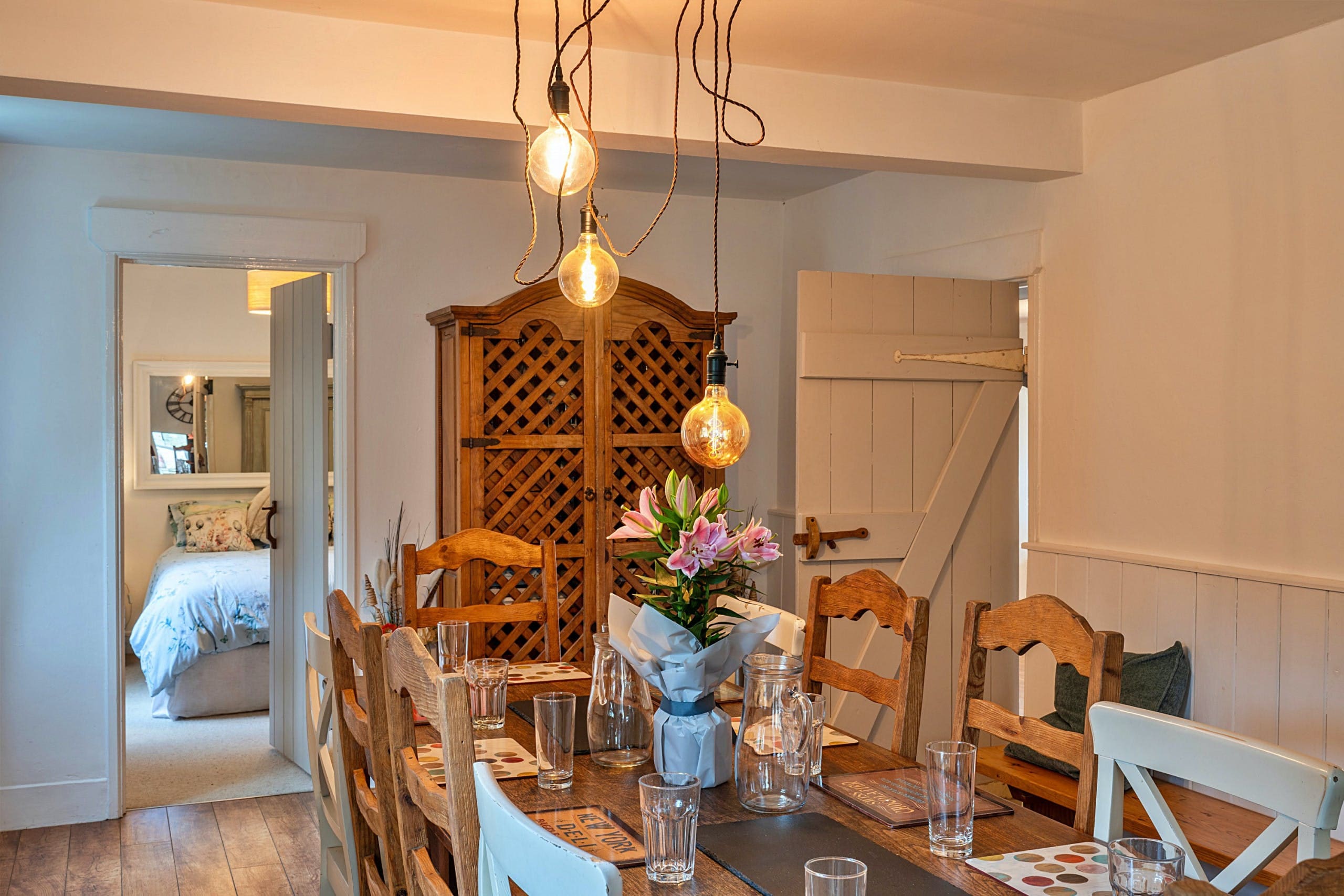 House Tors Valley: Luxury 5-Bedroom Cottage with Family Amenities, West Devon