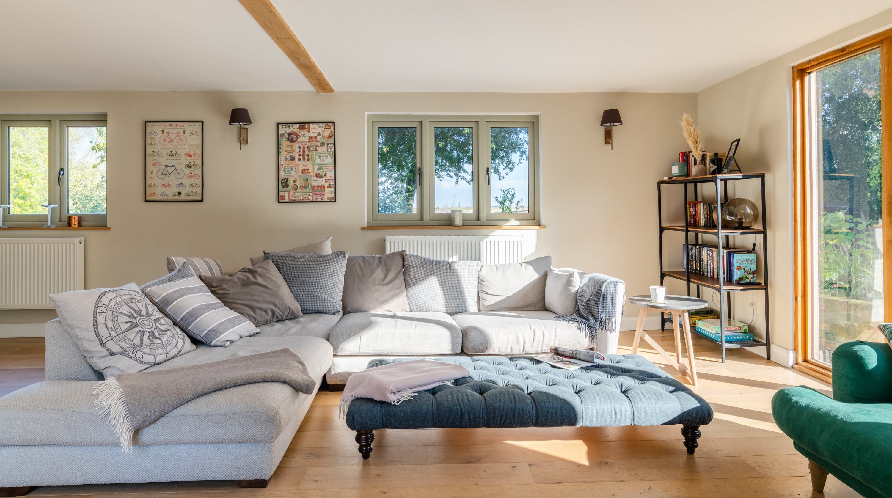 House Gregale Sandown Deal: Spacious 4-Bedroom Apartment with Seaview and Hot Tub, Deal