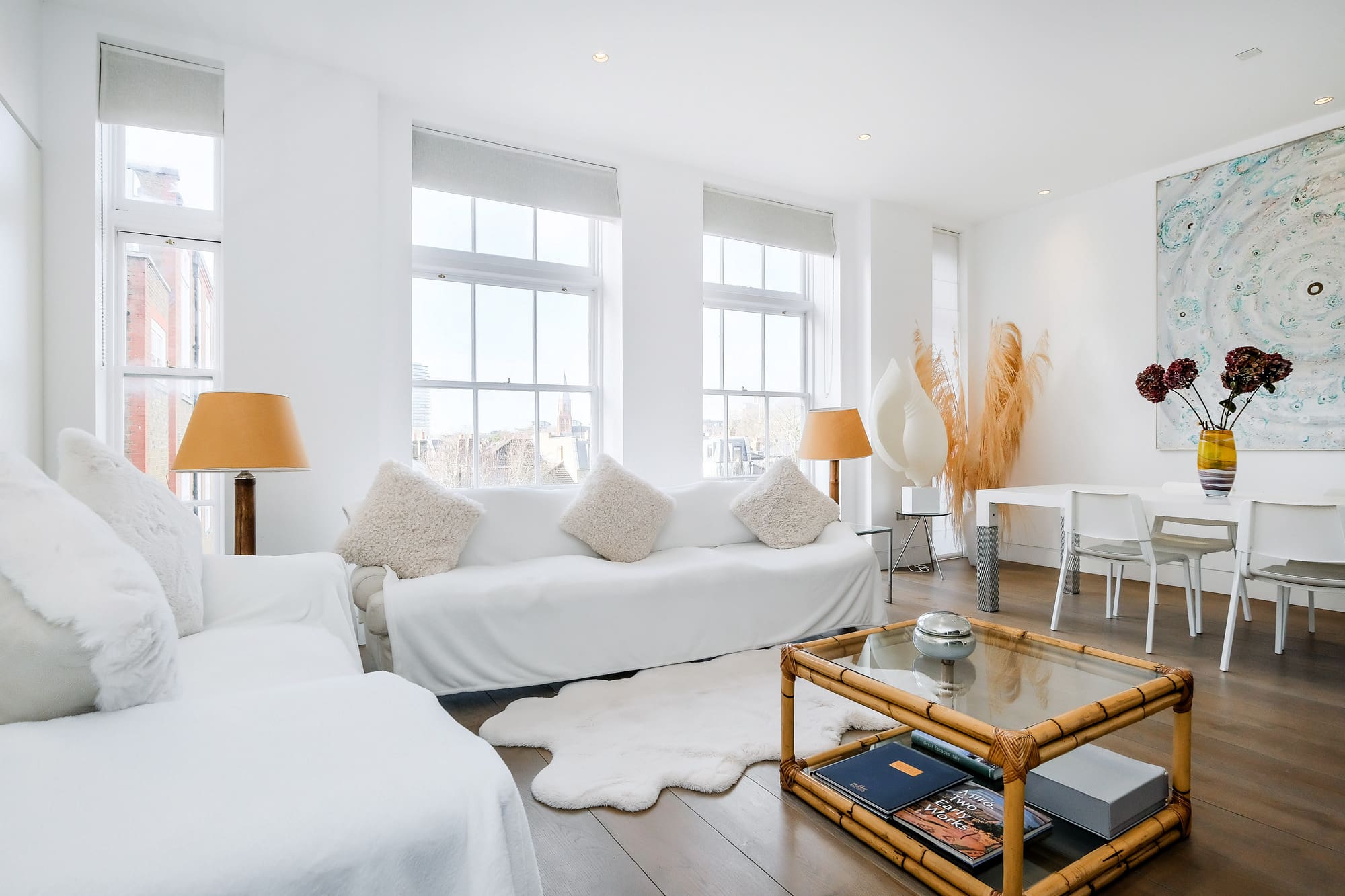 House Wandle Battersea: Modern 2-Bedroom Family-Friendly Apartment Rental Battersea London