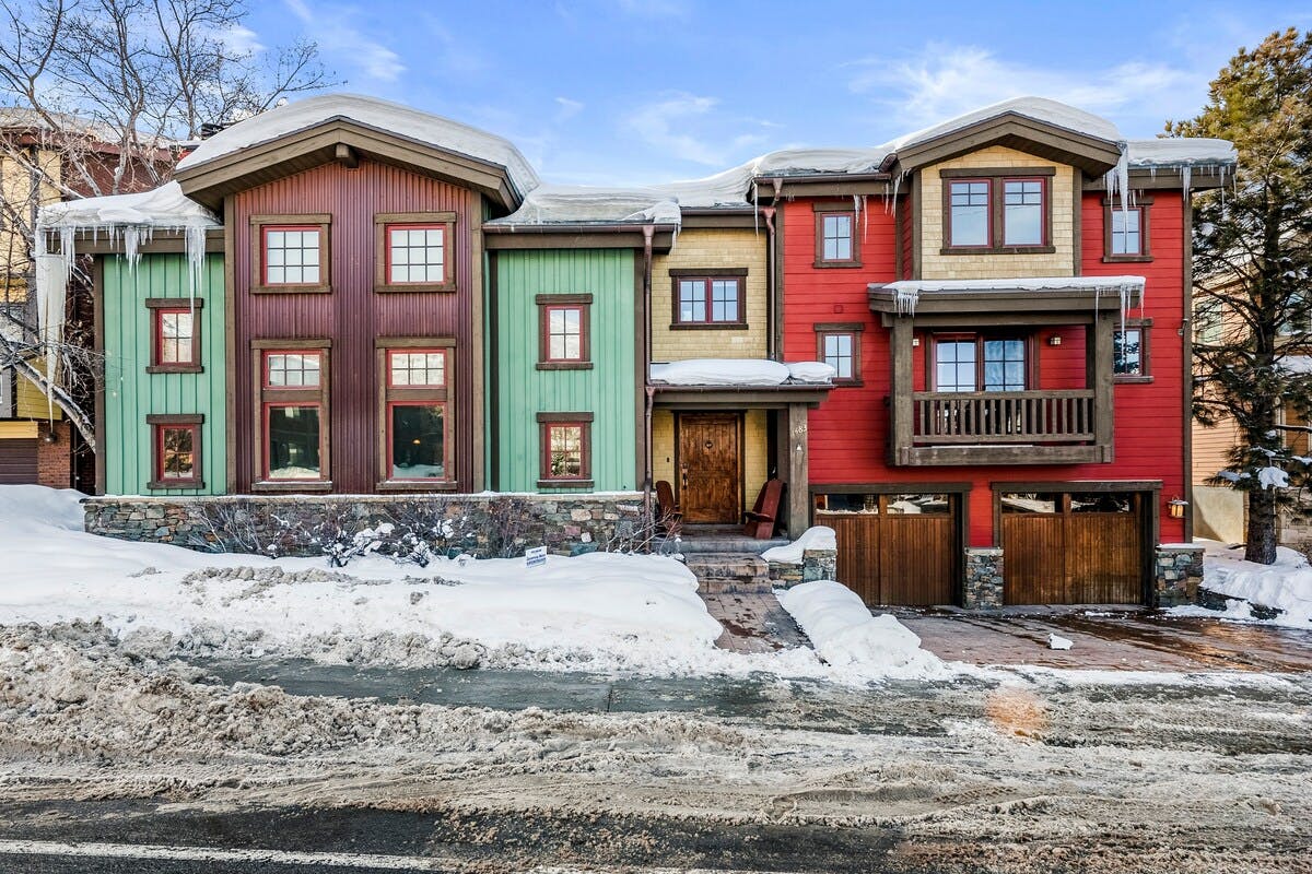 Villa Autan Thaynes Canyon Park City: 6-Bedroom Luxury House with Hot Tub, Park City