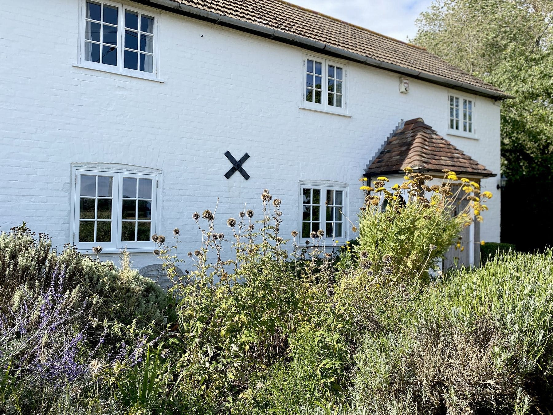 House Wingham Deal: Spacious 5-Bedroom Apartment with Countryside Views, Apartment Rental Deal