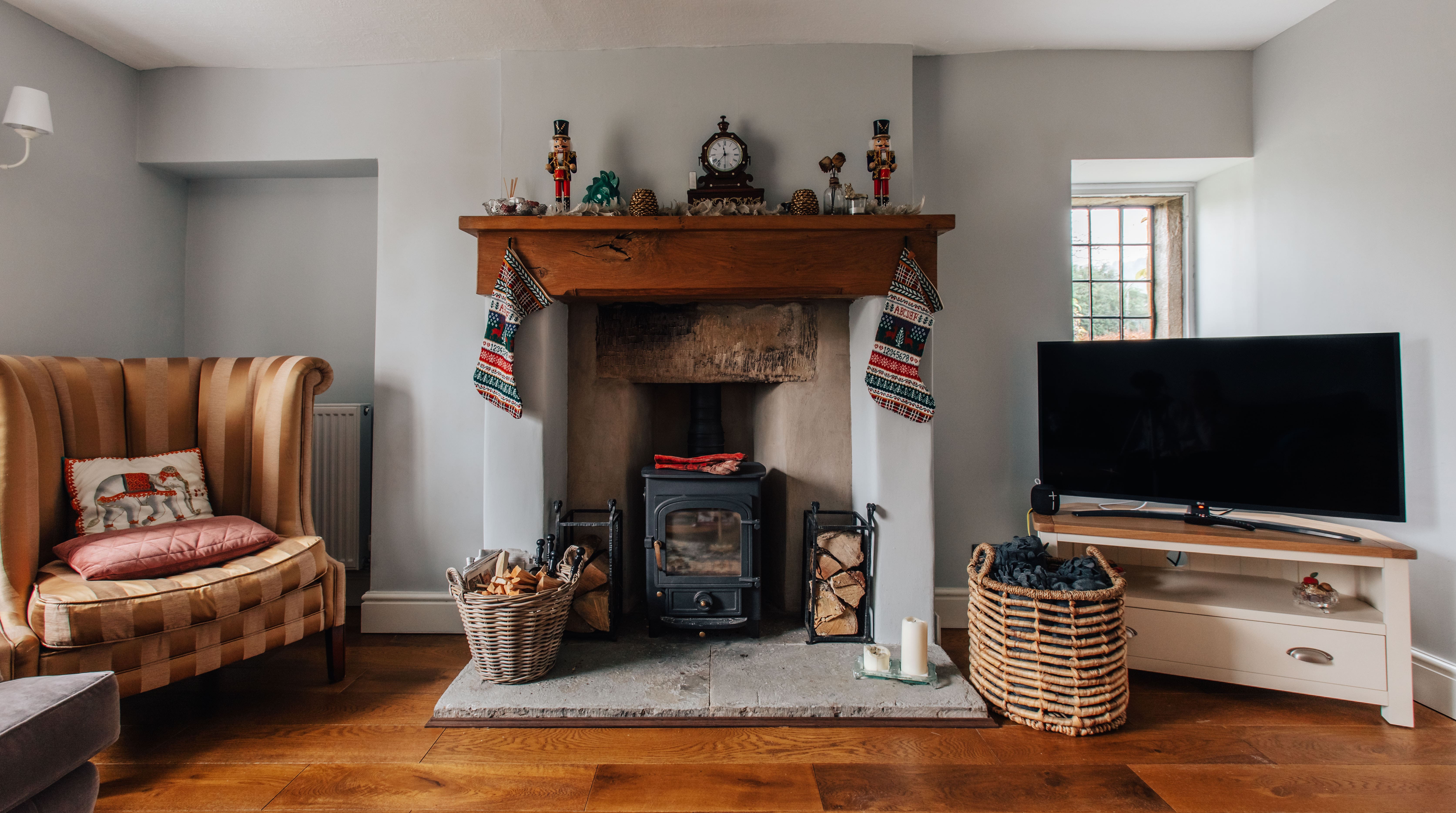 House Wyehill Rowsley: Charming 4-Bedroom Holiday Cottage with Garden in Peak District