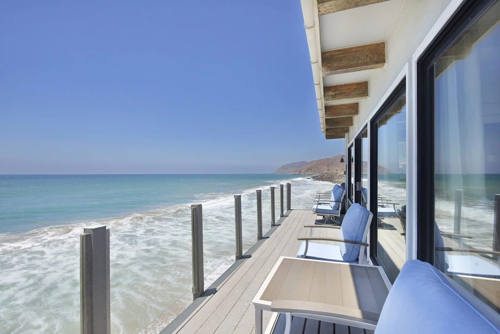 Villa Aurore Ramirez Canyon Malibu: Luxury 3-Bedroom Beachfront Apartment with Ocean Views, Malibu