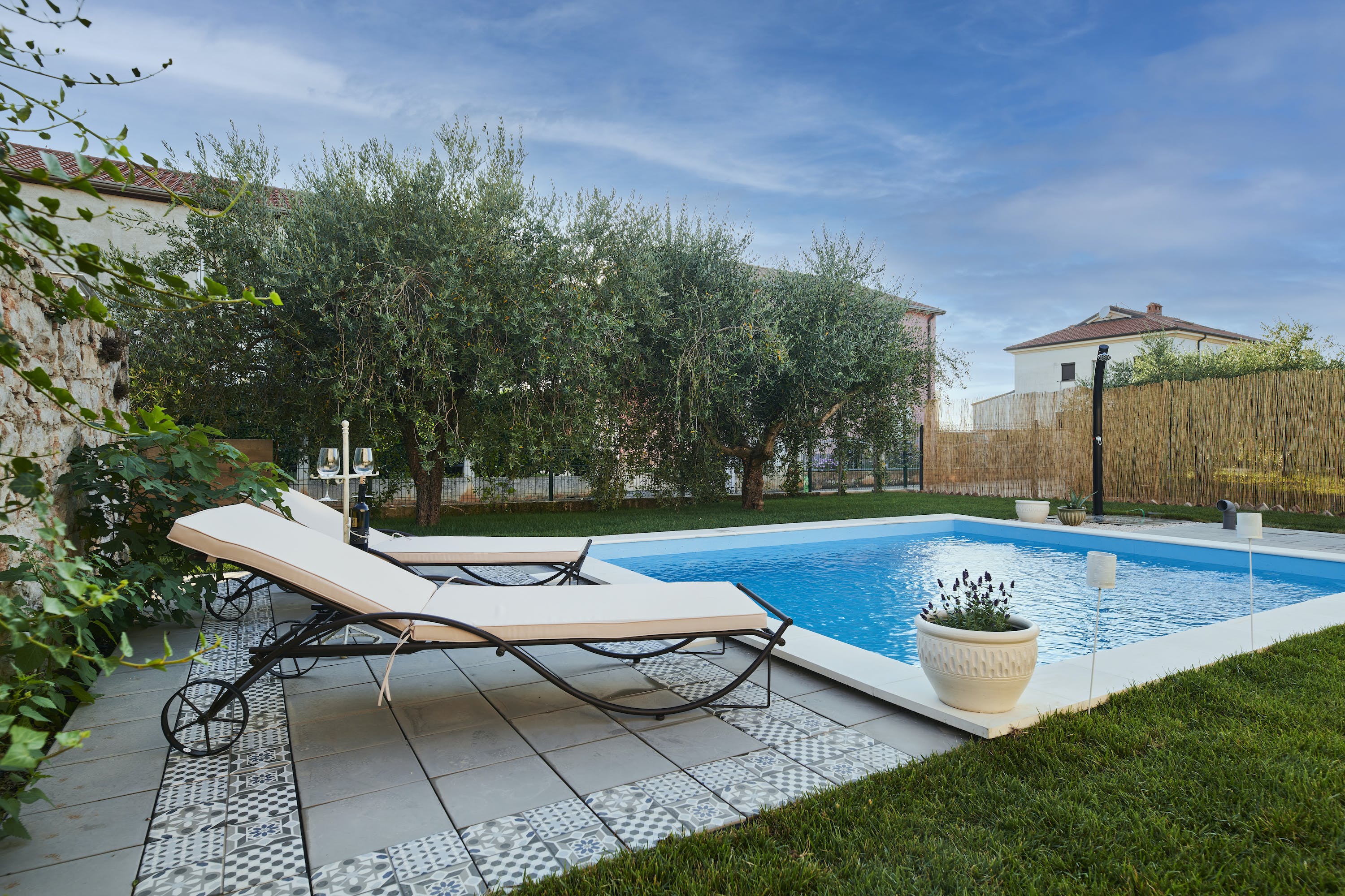 Kuća Šterna Umag: 3-Bedroom Apartment with Sea View and Pool, Istria, Croatia