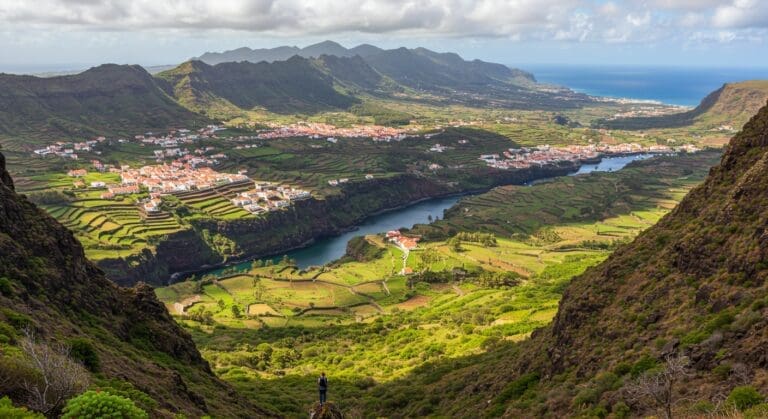 Calheta Travel Guide: Where to Stay, Eat & Explore in Luxury