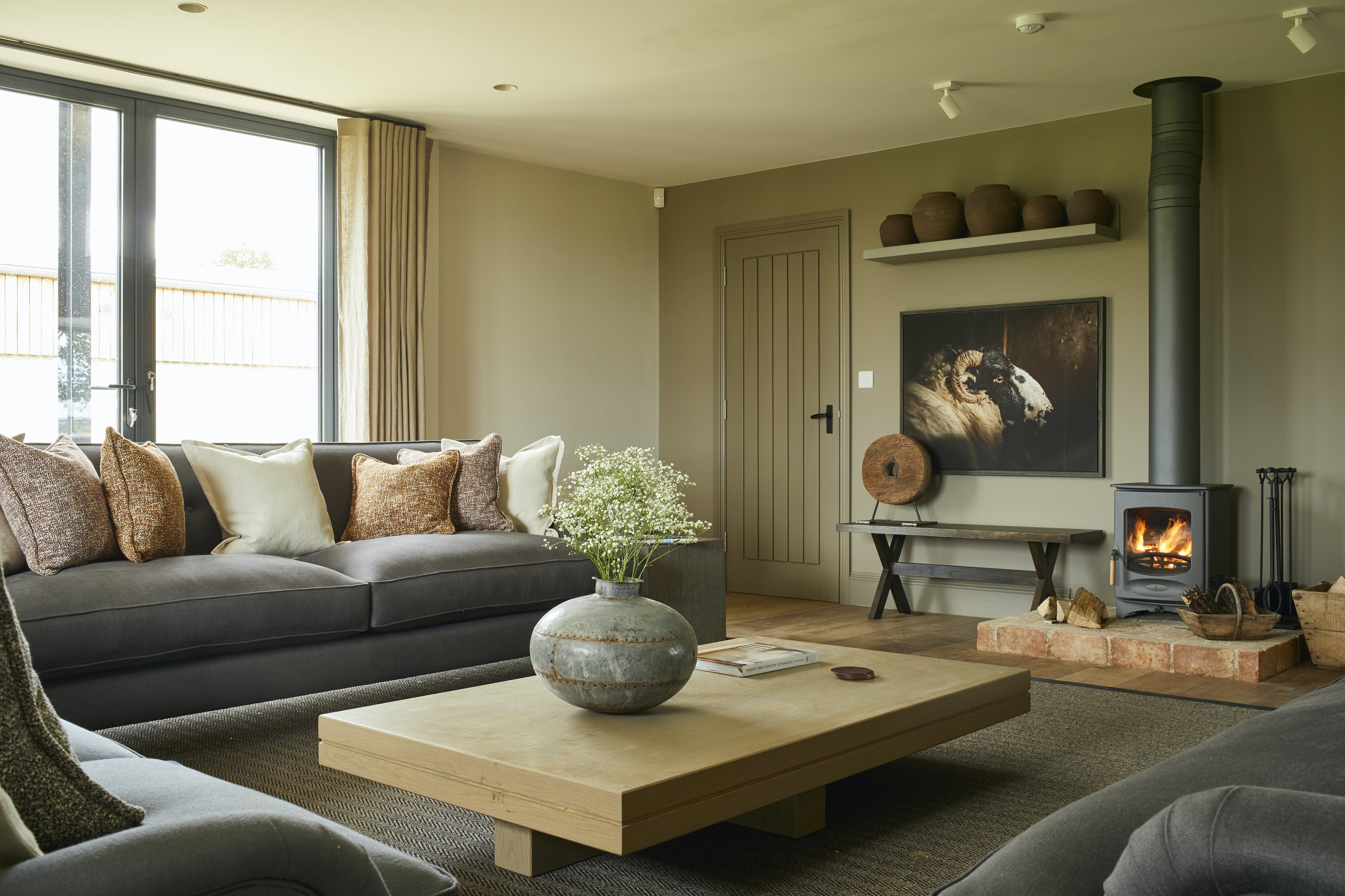 Manor Bibury Cirencester: Luxury 4-Bedroom Cottage with Countryside Views, Cirencester