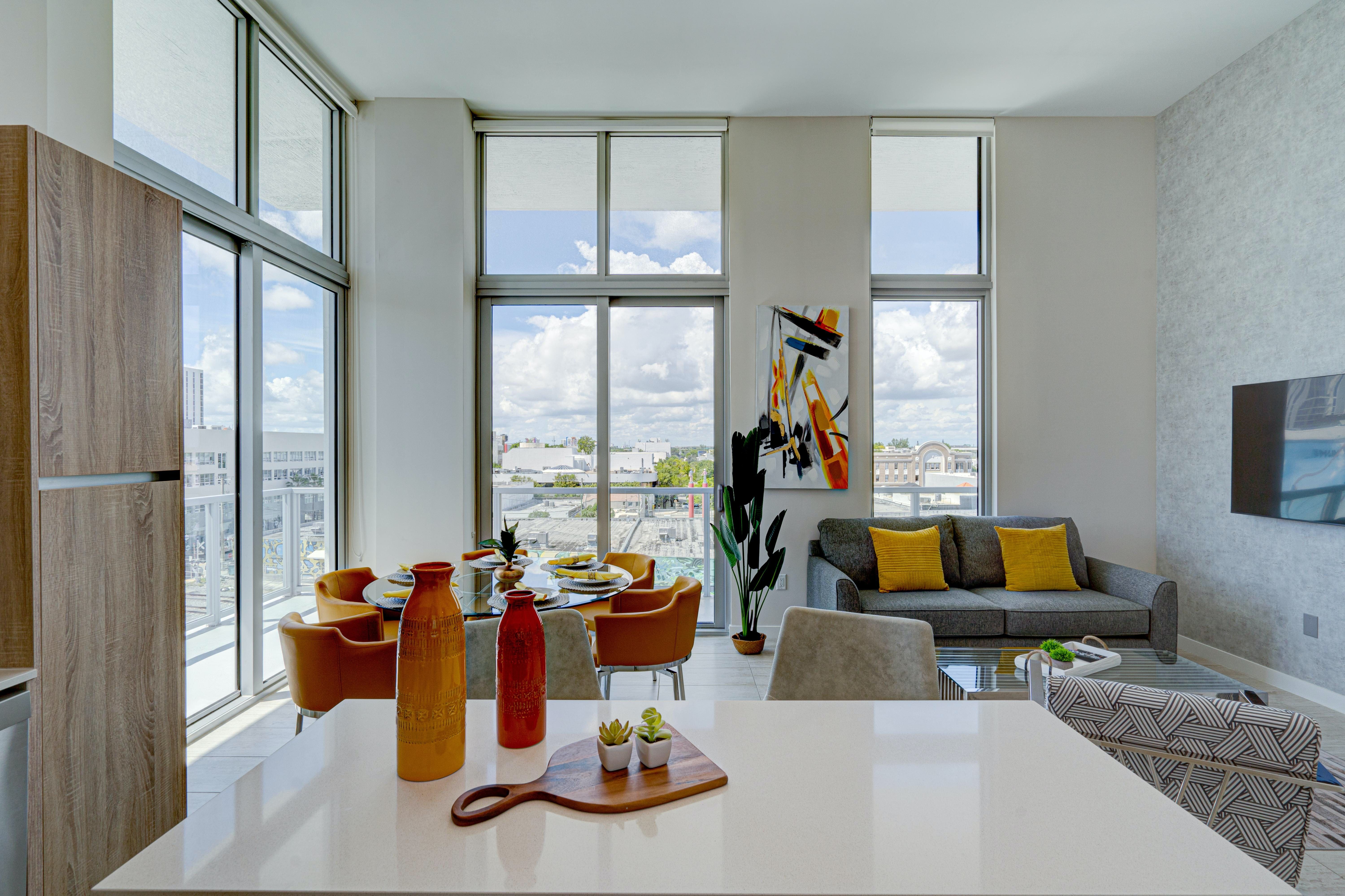 Manor Brickell Miami: Luxury 2-Bedroom Apartment with Pool and Seaview, Downtown Miami