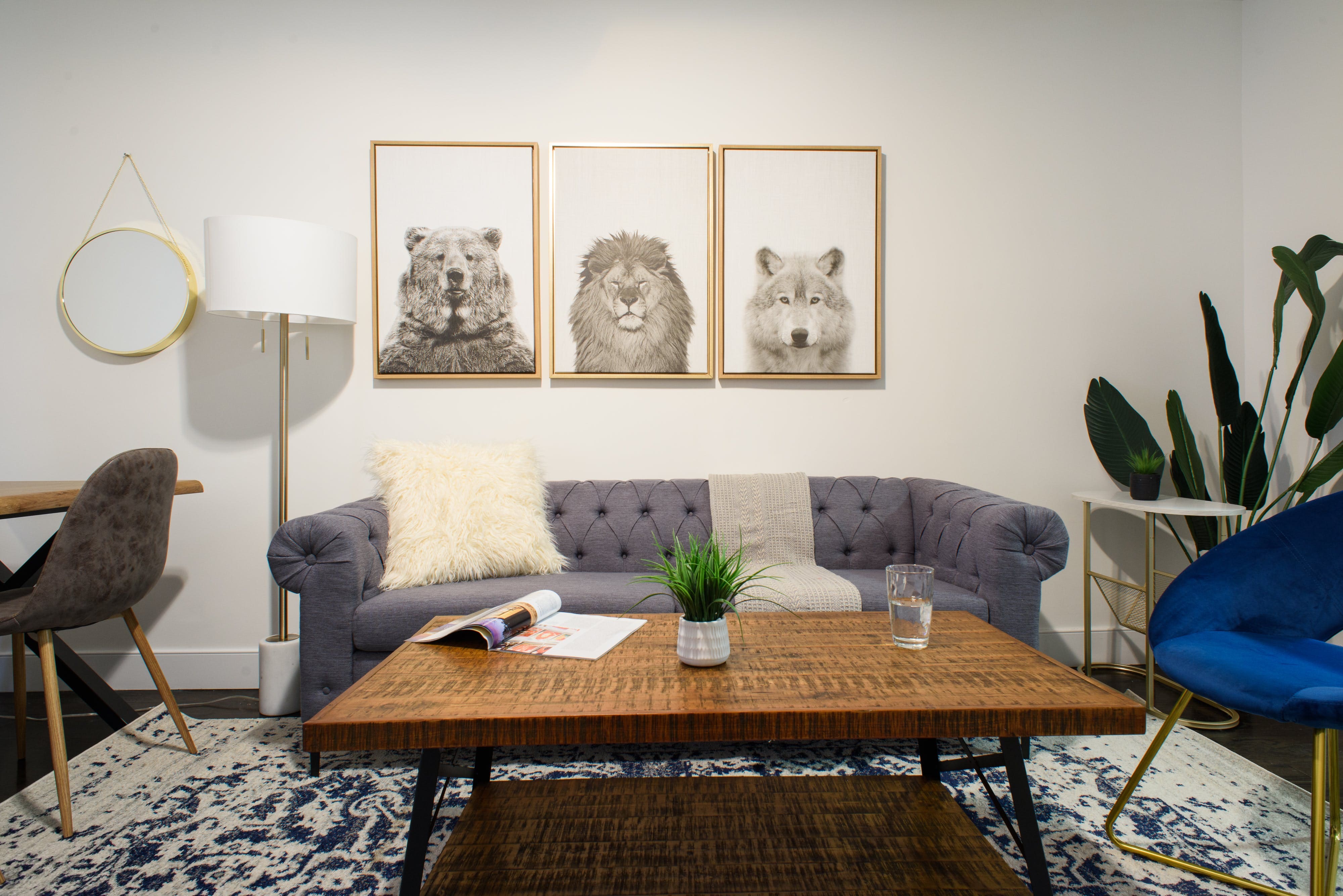 Manor Duffy TimesSquare: Spacious 3-Bedroom Apartment Rental with Air-Con and Family Features, Times Square