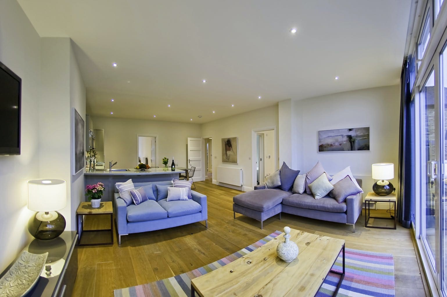 Manor Elm Hampton: Charming 3-Bedroom Apartment with Seaview and Countryside, Hampton