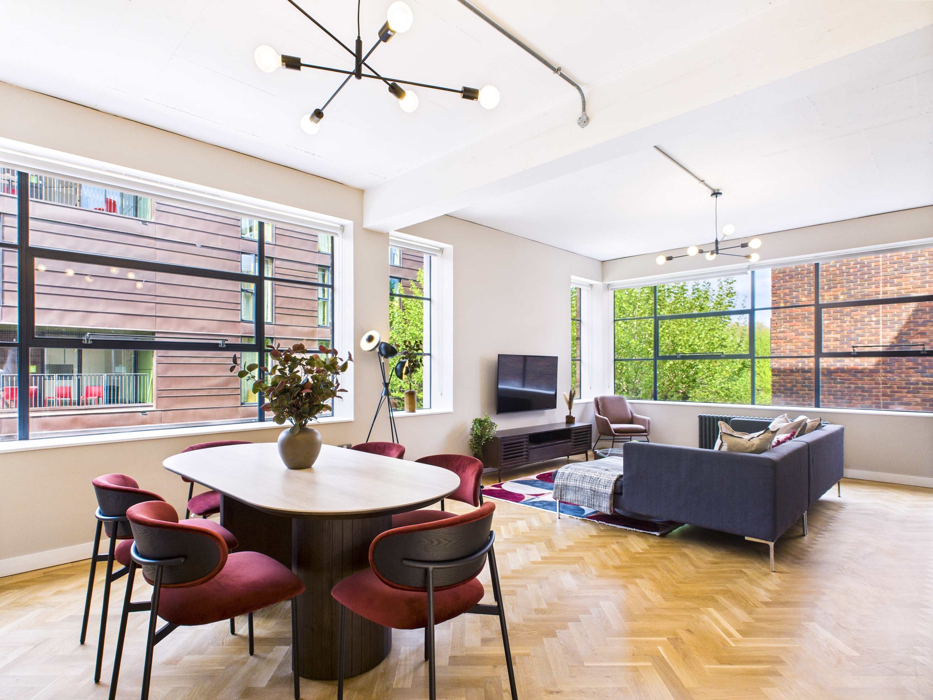 Manor Hoxton Shoreditch: Chic 2-Bedroom Apartment Rental with Communal Terrace, Shoreditch London