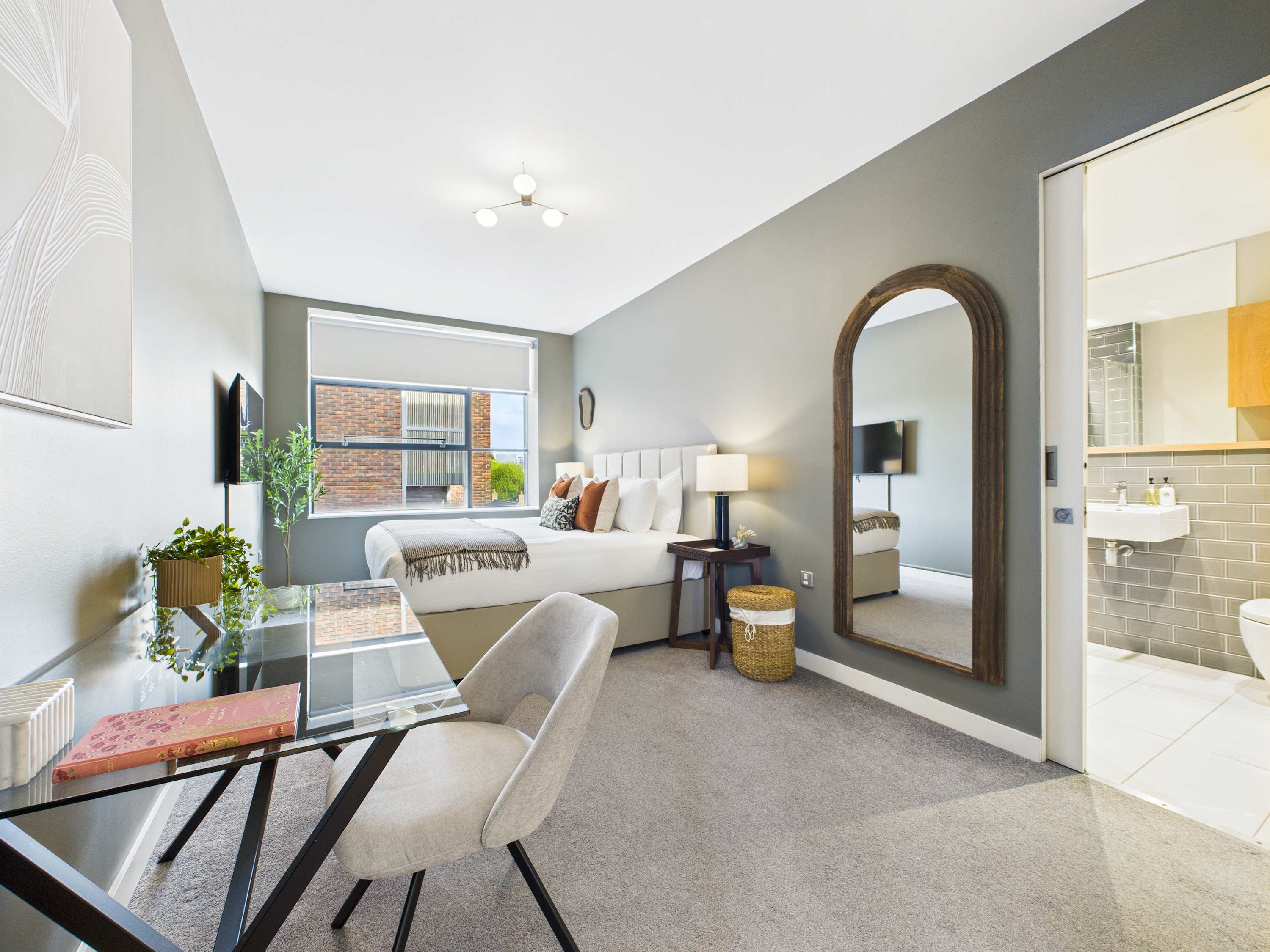 Manor Hoxton Shoreditch: Chic 2-Bedroom Apartment Rental with Communal Terrace, Shoreditch London