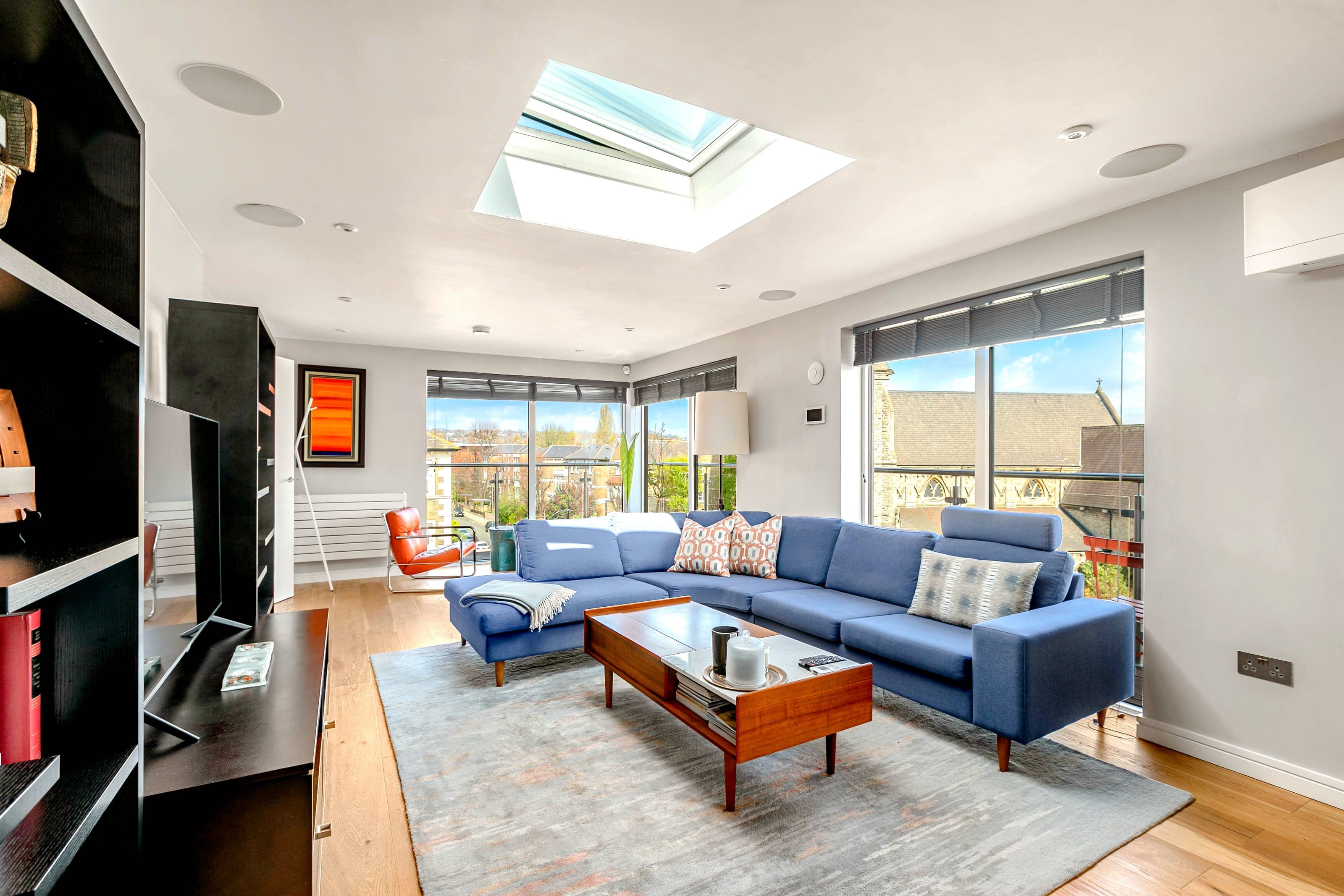 Manor Iverson West Hampstead: Stylish 2-Bedroom Apartment Rental with Air-Con in West Hampstead, London