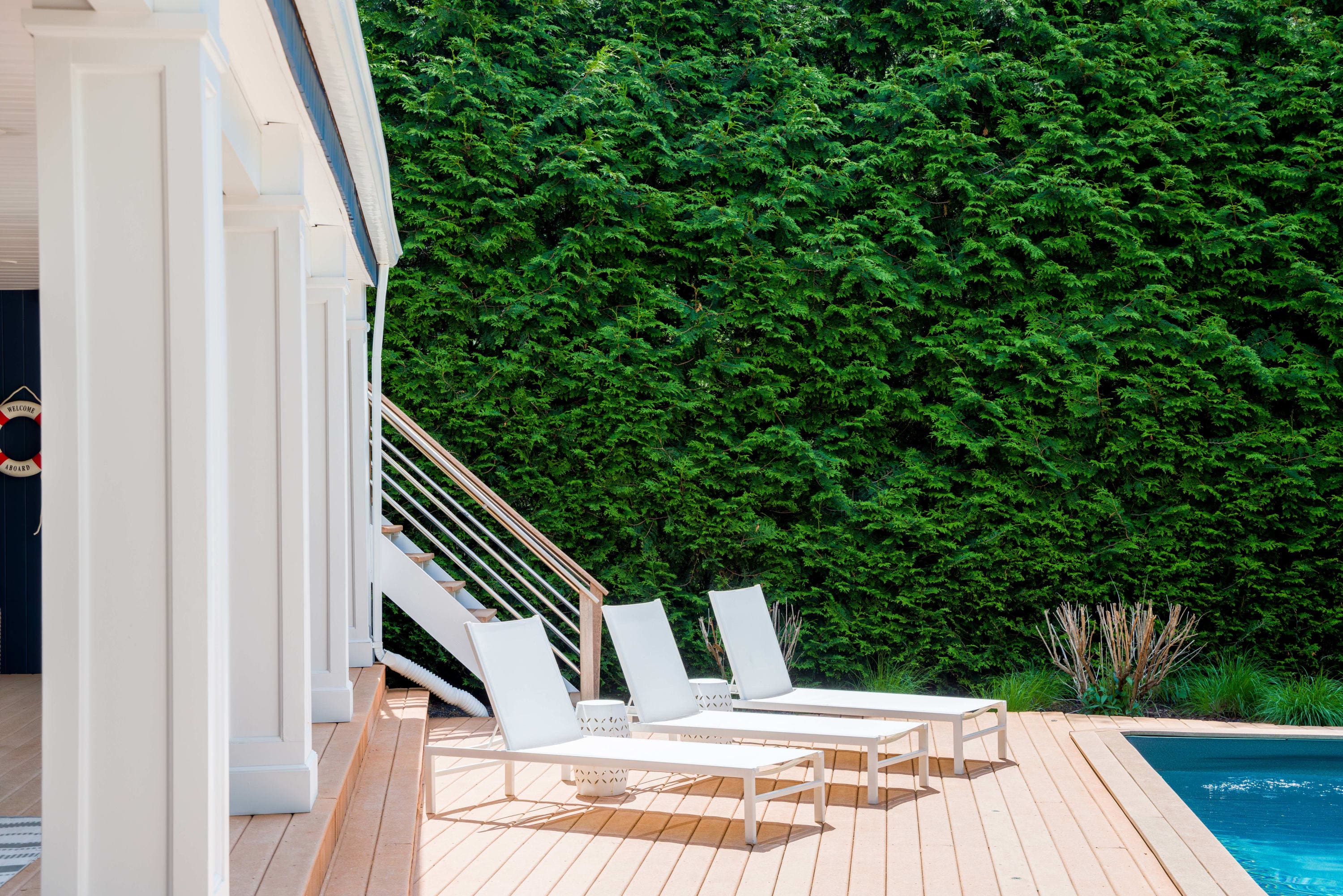 Manor Noyac Sag Harbor: Luxury 3-Bedroom Apartment with Hot Tub and Sea Views, Sag Harbor